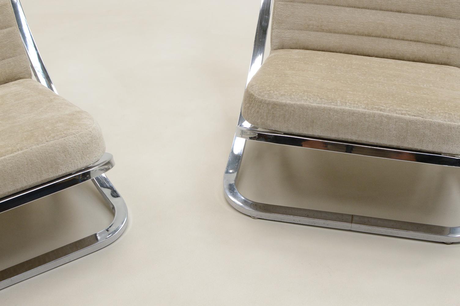 Set of 2 chrome slipper chairs, 1970s europe. In Good Condition In Landgraaf, NL