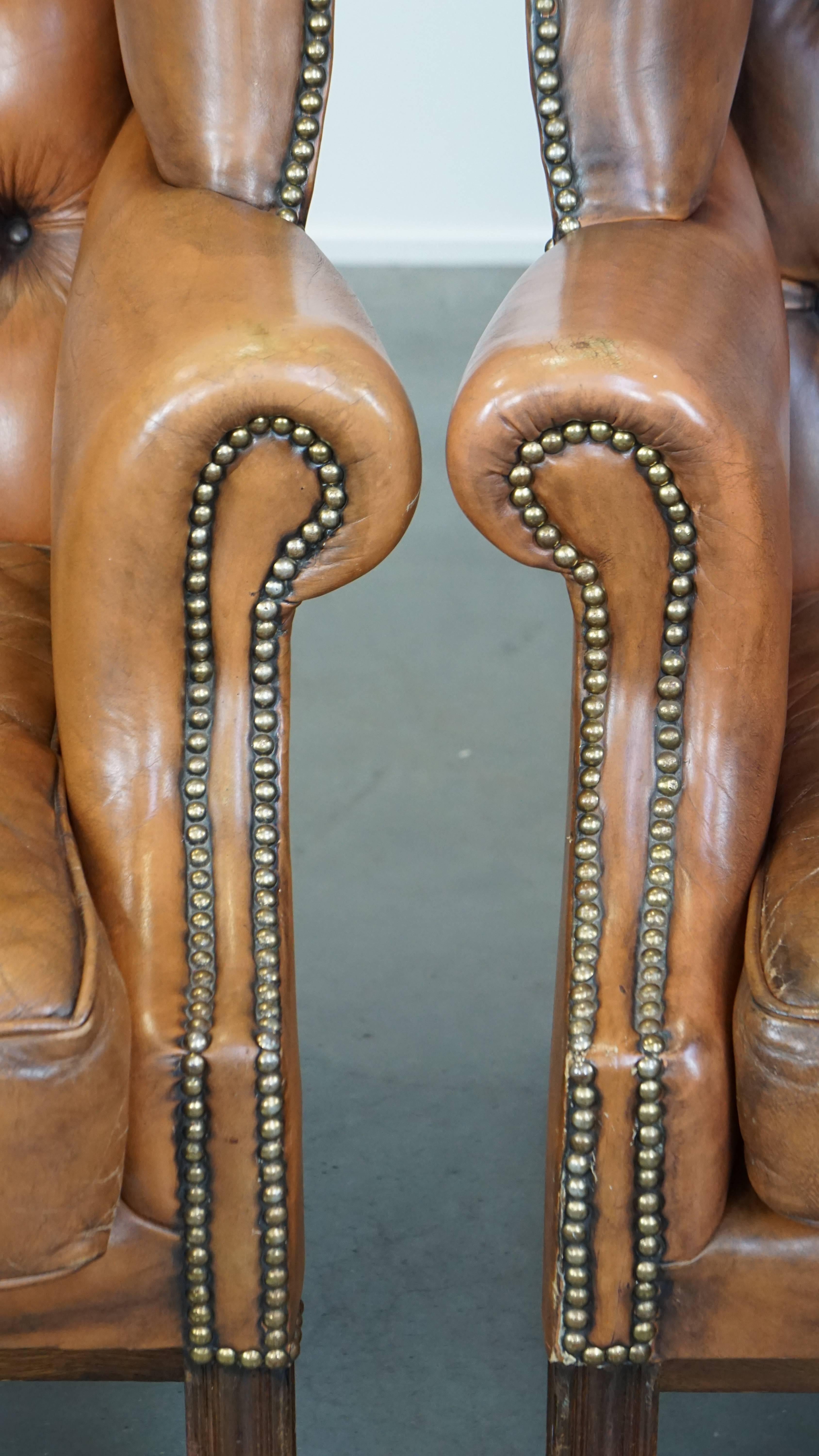 Set of 2 Classic Vintage Genuine Leather English Chesterfield Wingback Armchairs For Sale 11