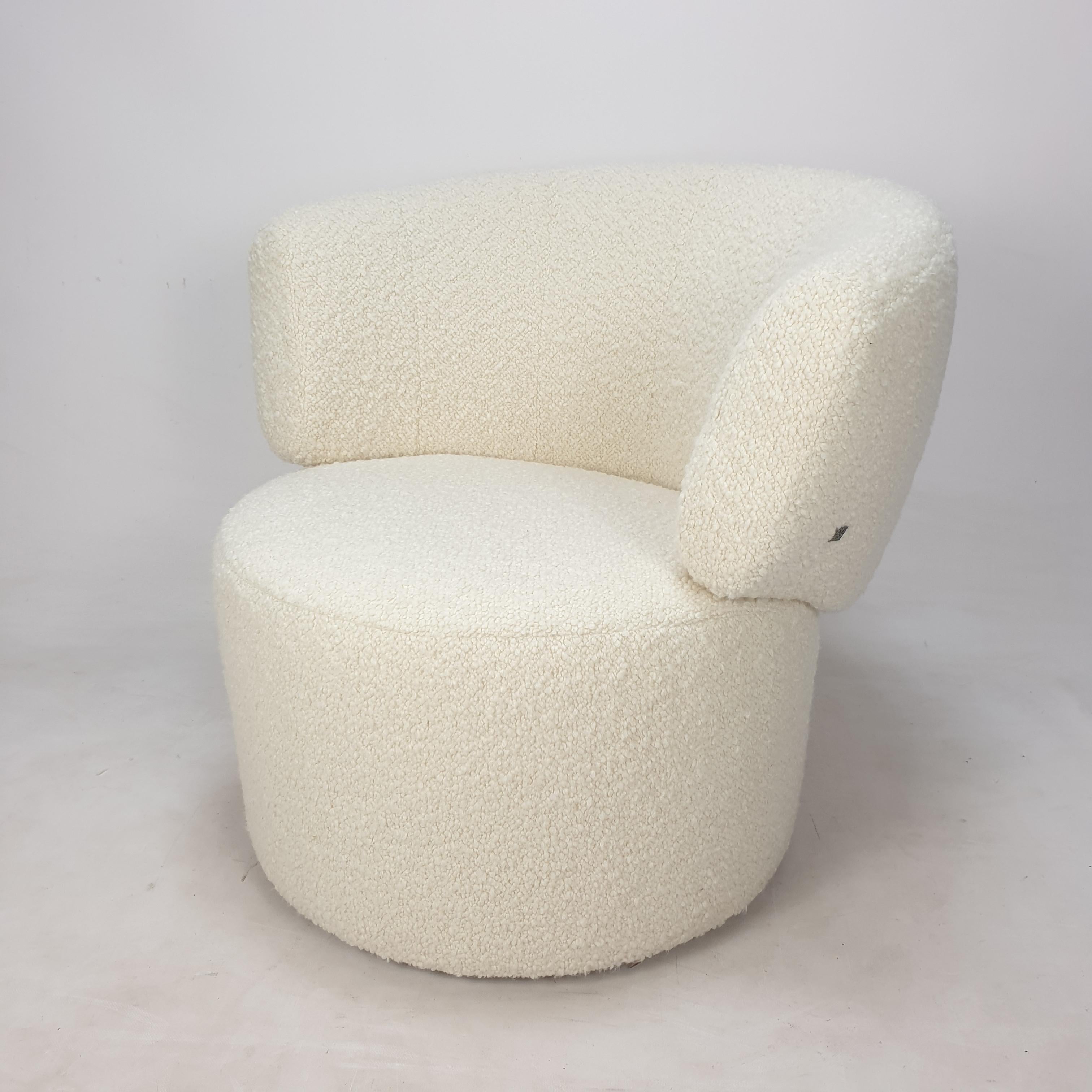 German Set of 2 Club Chairs and 1 Pouf by Rolf Benz