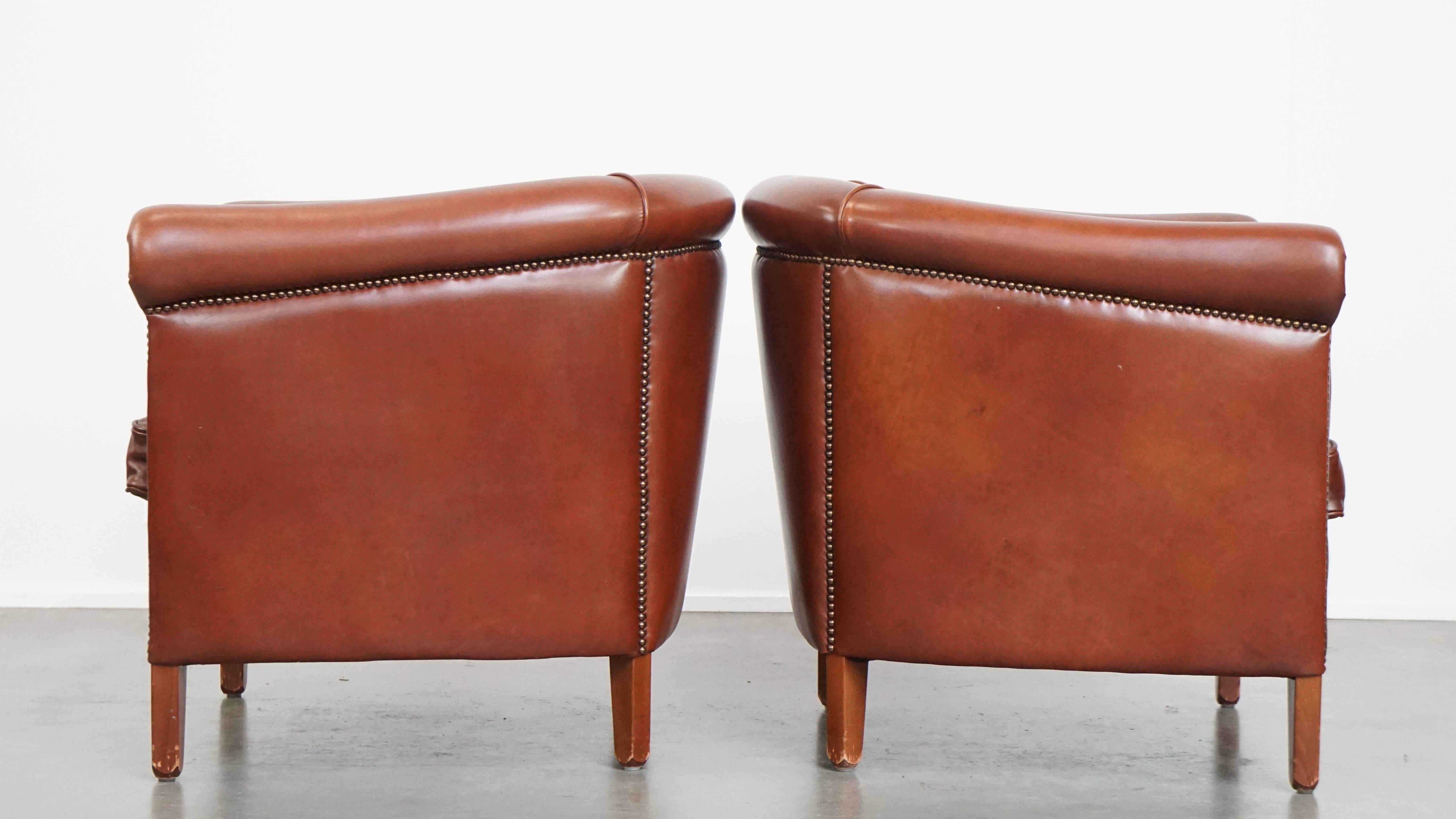 2er Set Club Chairs aus Rindsleder (Handgefertigt) im Angebot