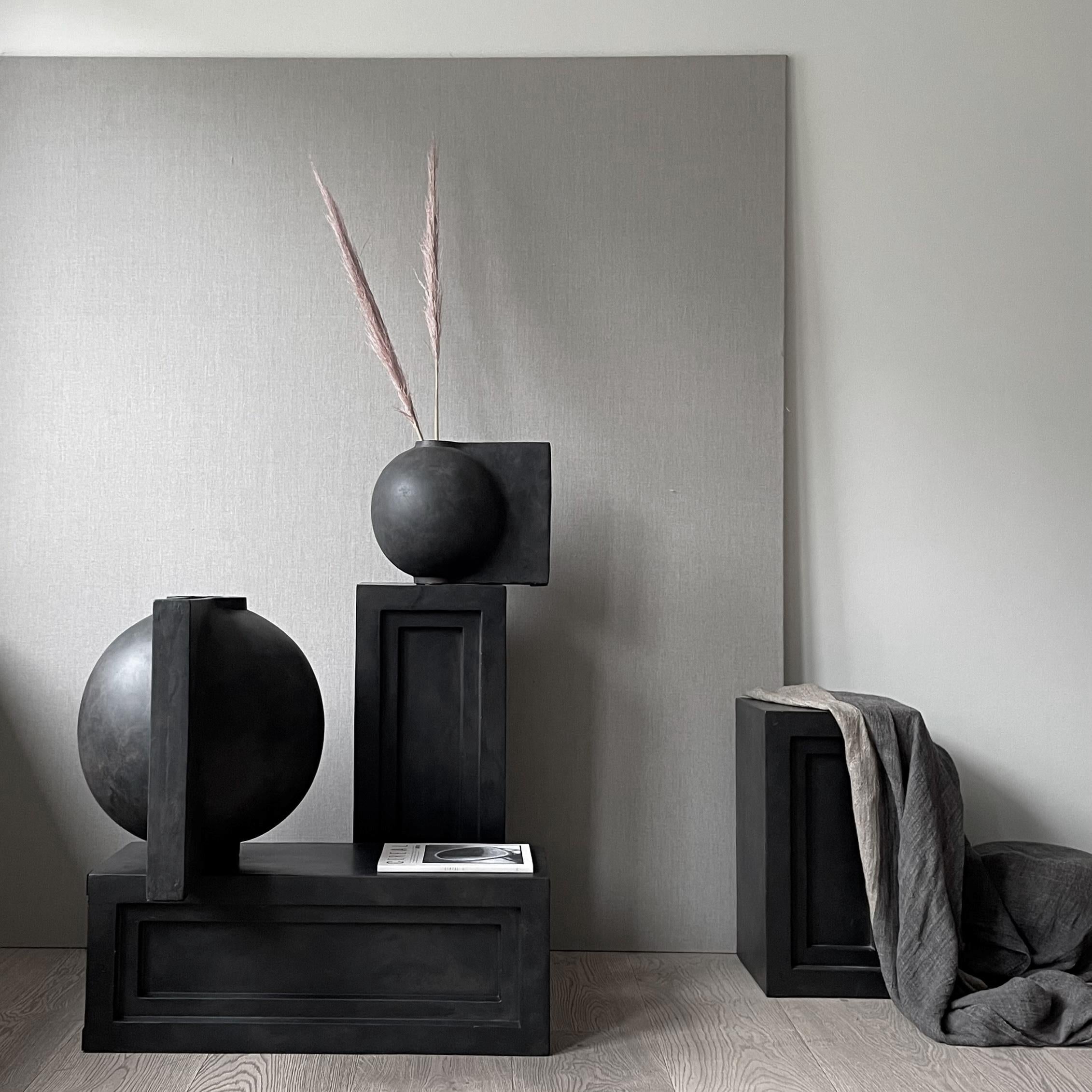Danish Set of 2 Coffee Offset Vases Big by 101 Copenhagen