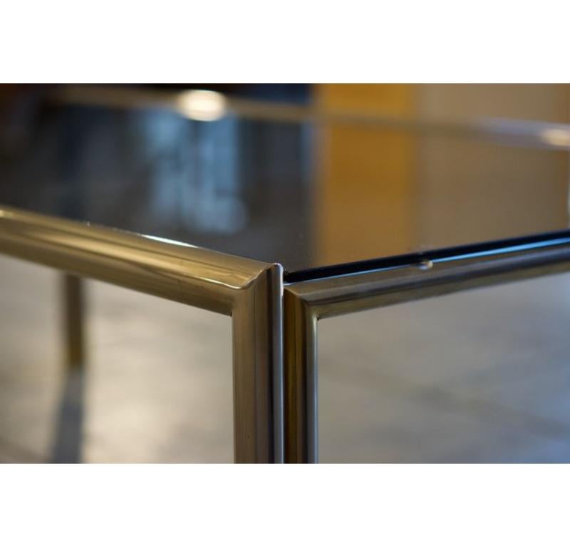 Set of 2 Coffee Tables in Aluminum, Brass & Glass, 1970s For Sale 4