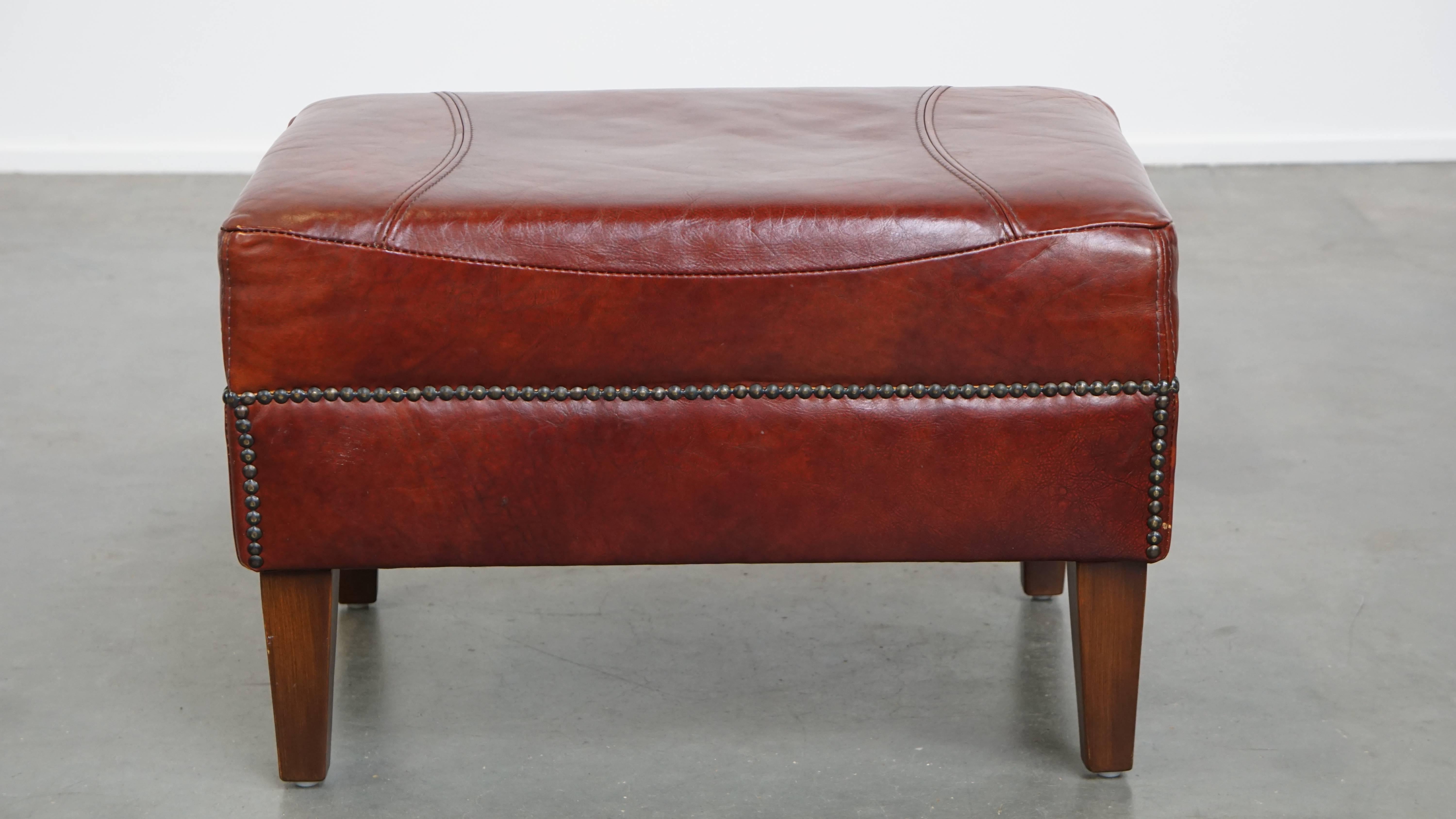 Ensemble de 2 fauteuils club en cuir de vachette de couleur cognac avec ottoman assorti en vente 8