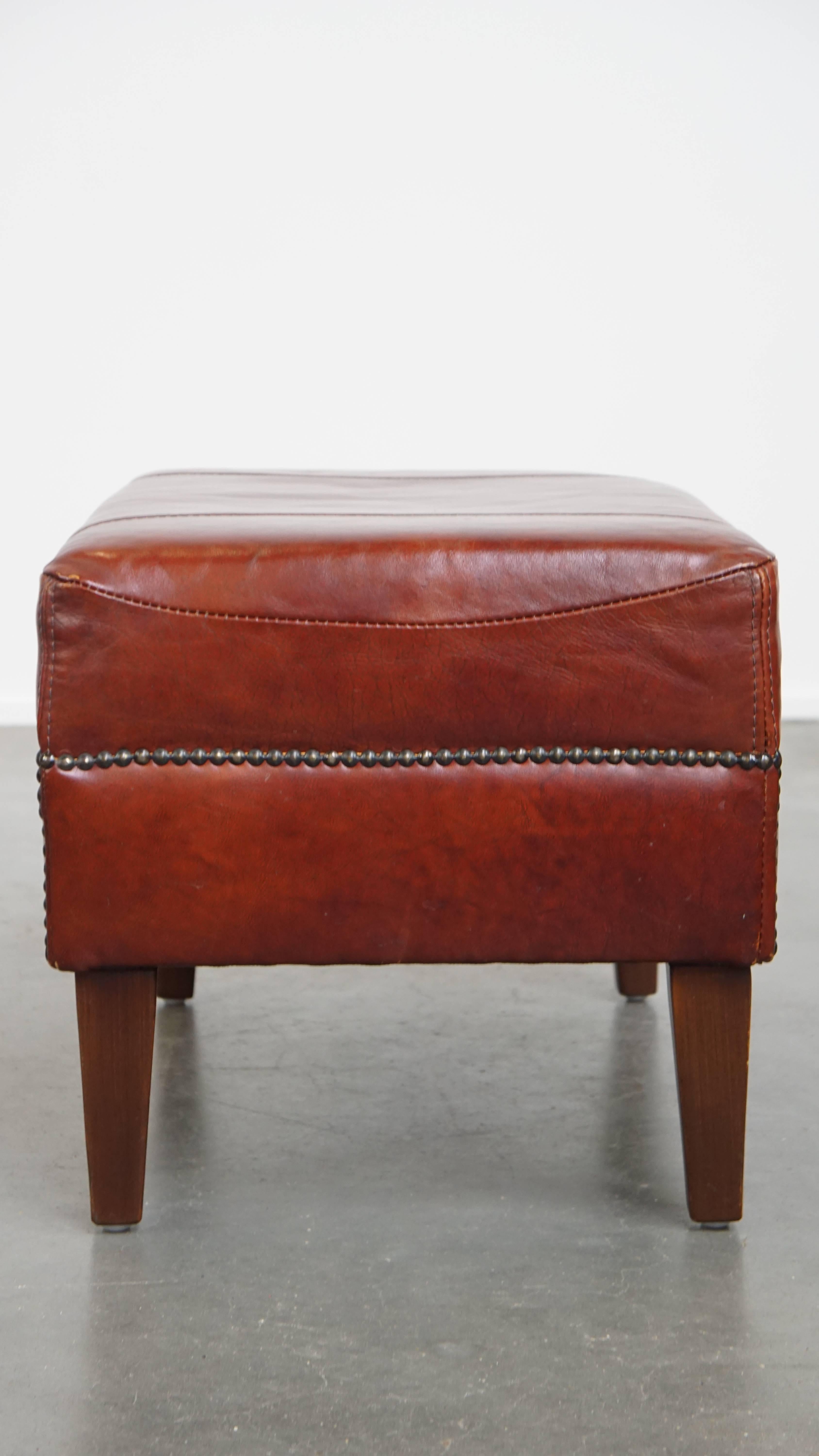 Ensemble de 2 fauteuils club en cuir de vachette de couleur cognac avec ottoman assorti en vente 9
