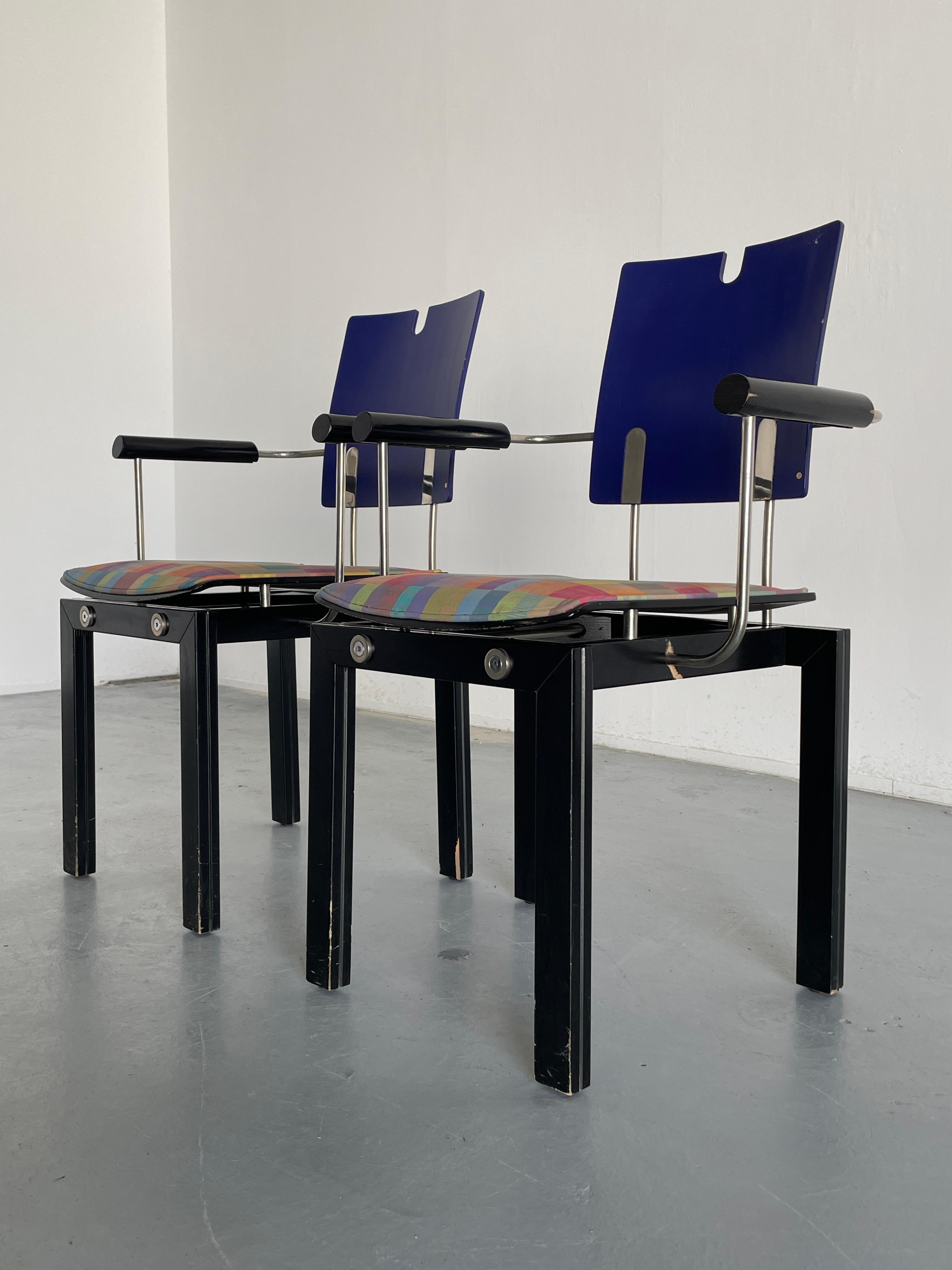 Set of 2 Collectible Memphis Era Original Postmodern Thonet Vienna Chairs, 1990s In Good Condition In Zagreb, HR