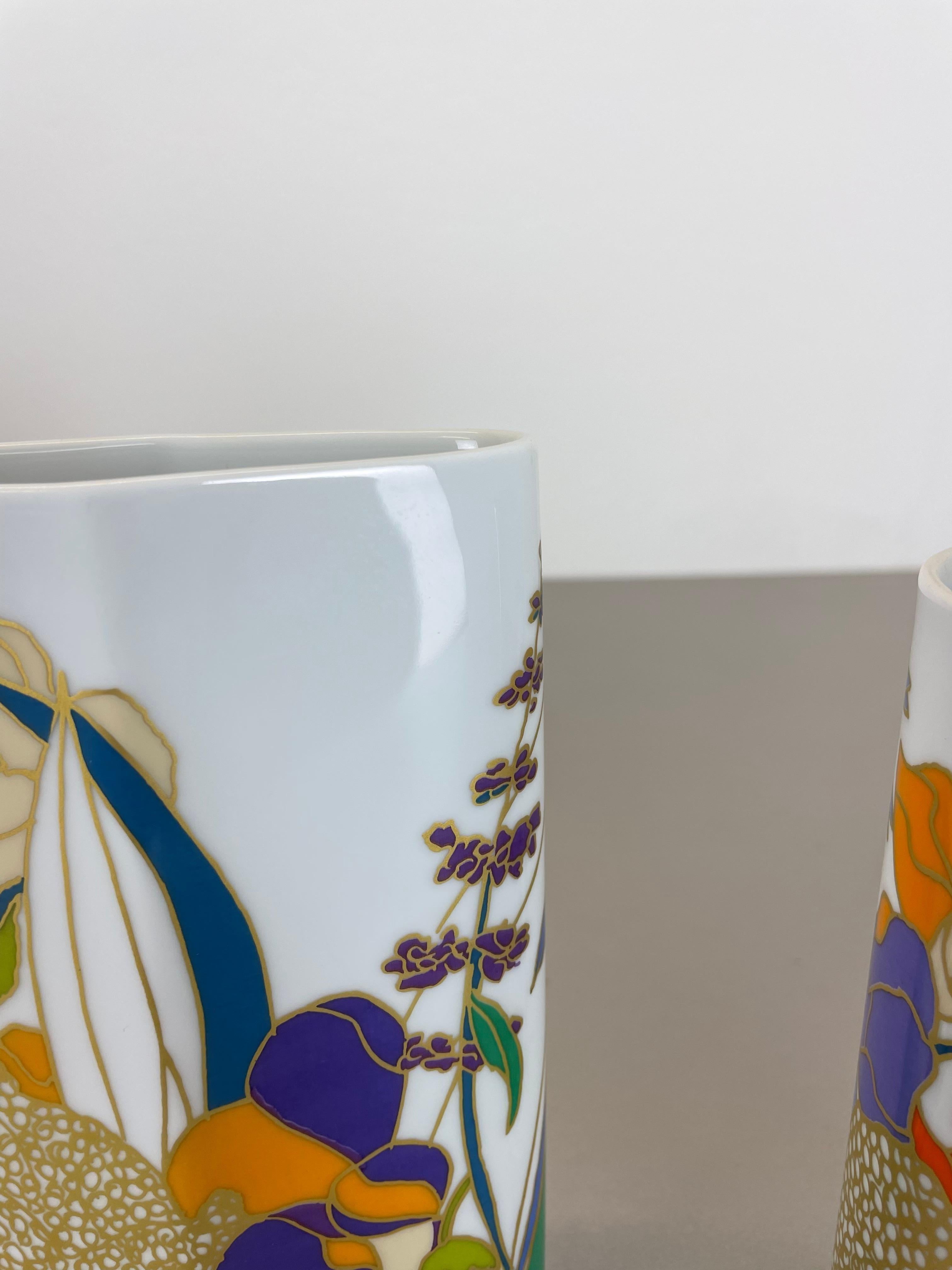 Set of 2 colorful porcelain Vases by Wolf Bauer for Rosenthal, Germany, 1980s For Sale 6