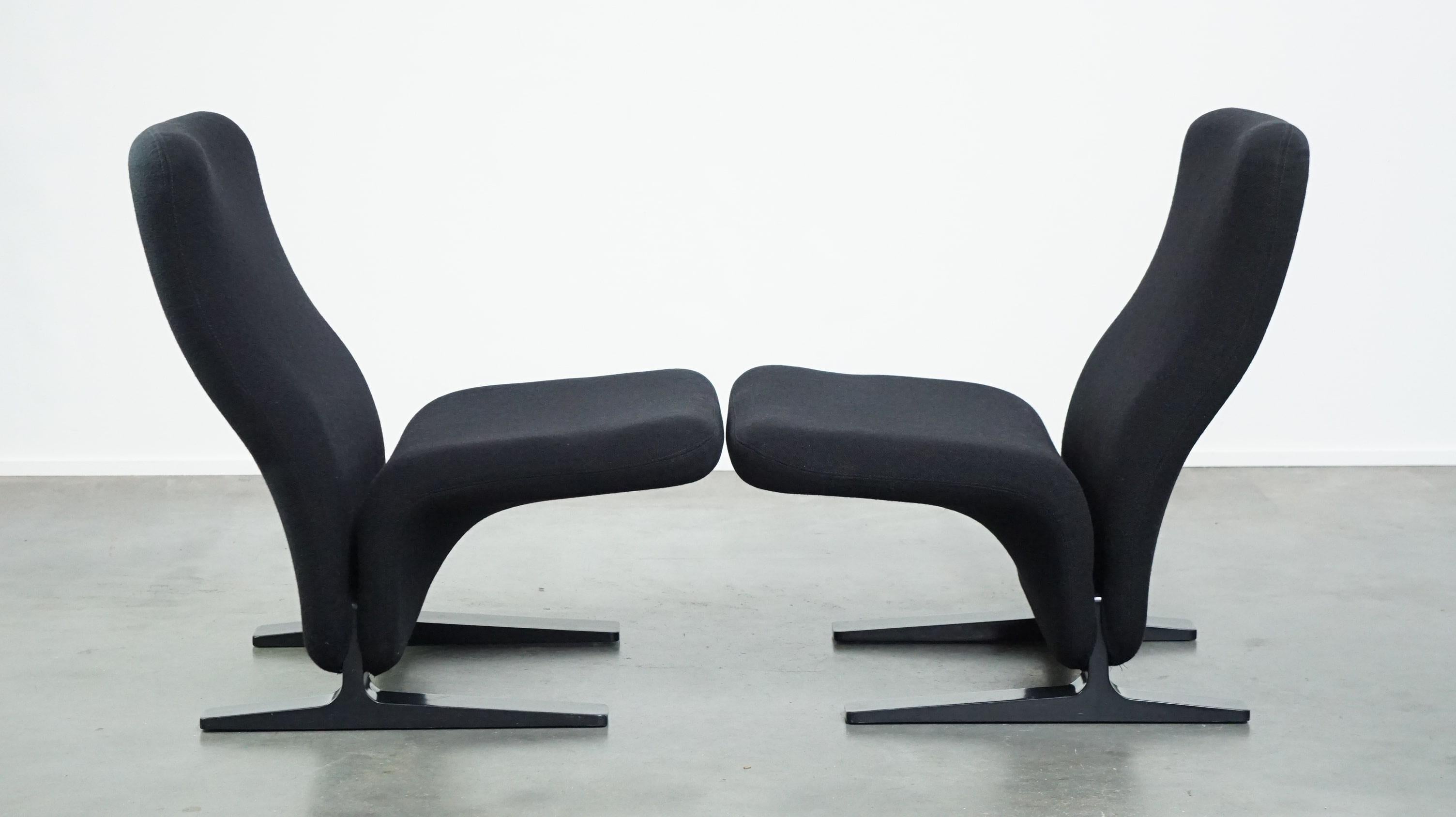 Francese Set di 2 comode poltrone nere dal design vintage in vendita