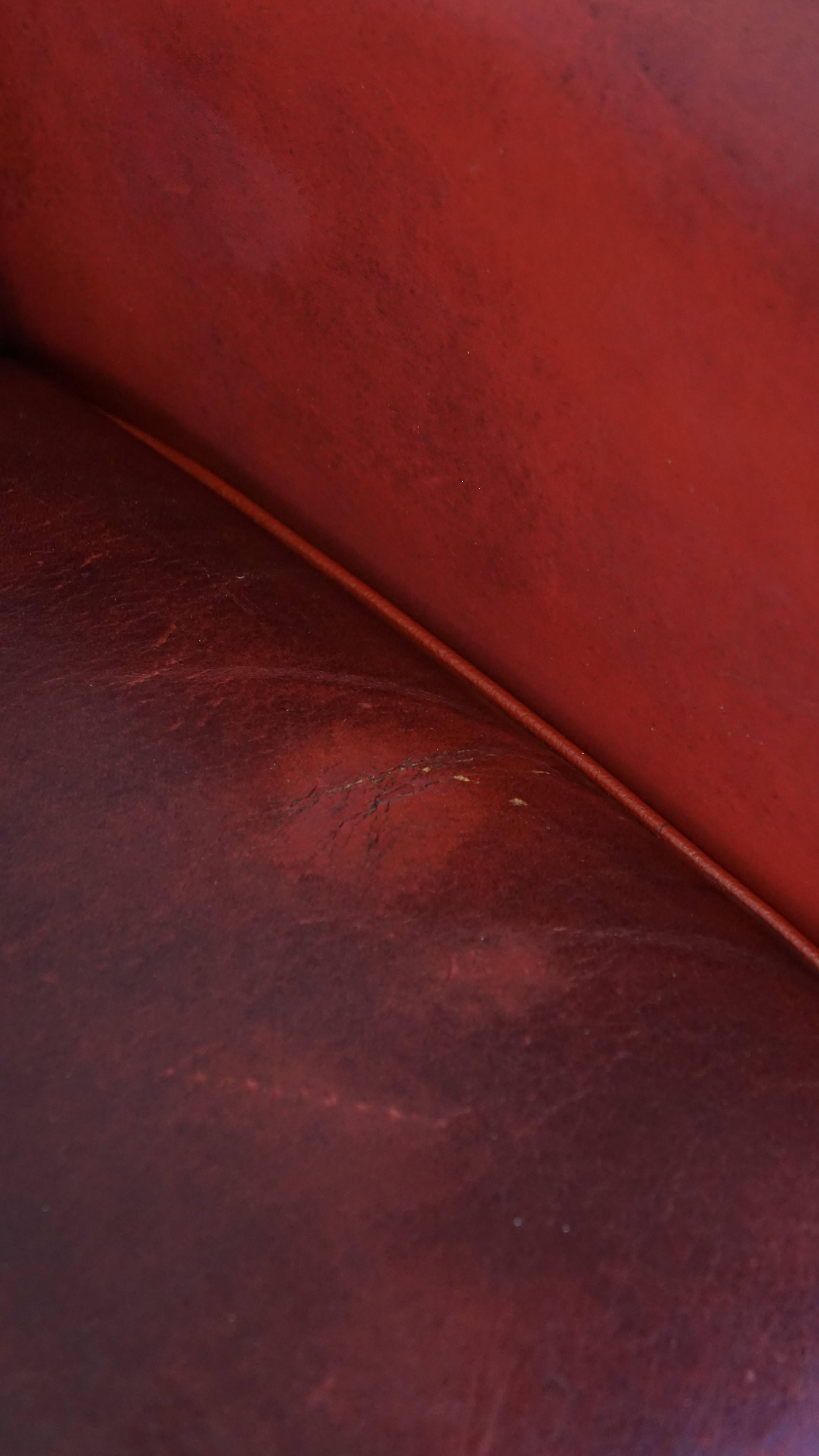 Set of 2 comfortable, unique, stylish, red-colored sheepskin design armchairs For Sale 7