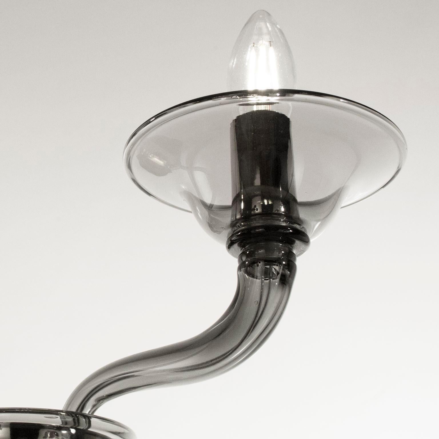 Set di 2 lampade da parete contemporanee in vetro di Murano in grigio scuro di Multiforme In condizioni Nuovo in vendita a Trebaseleghe, IT