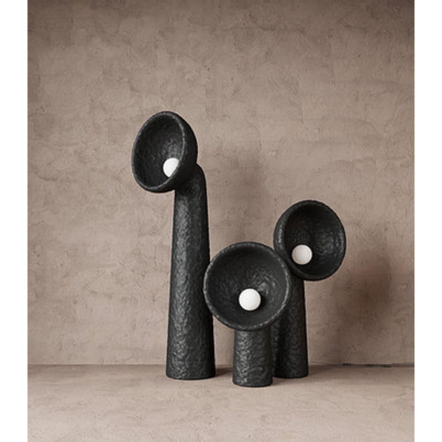 Ensemble de 2 lampes de table contemporaines par Faina en vente 2