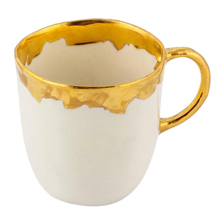 Contemporary Set of 2 Coralla's Mugs Gold Hand Painted Porcelain Tableware For Sale
