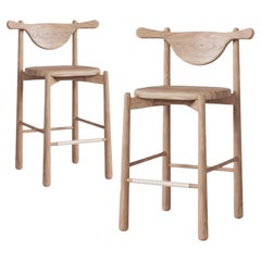 Satz von 2 Counter Hocker Aratú. Alles aus Massivholz.
