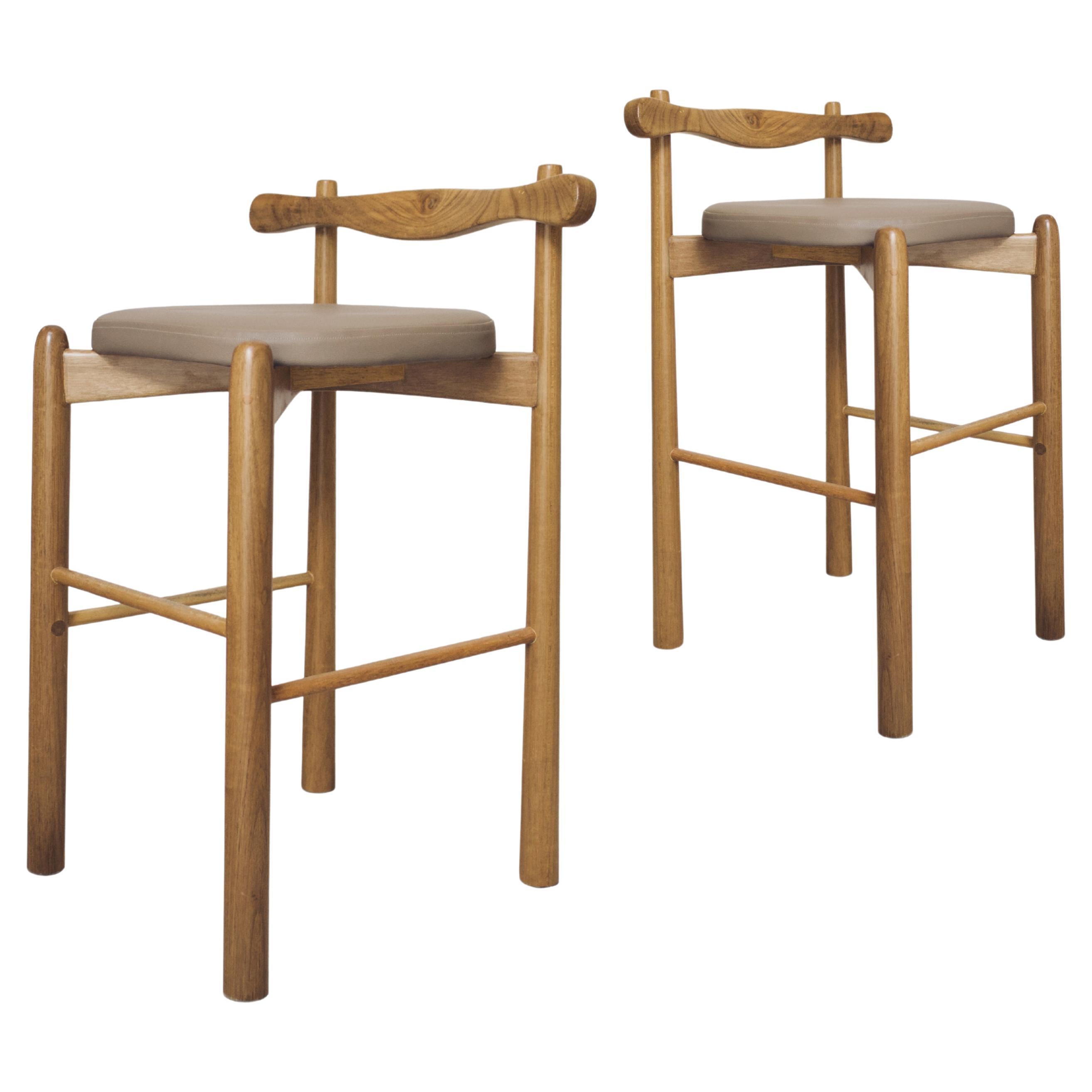 Set of 2 Counter Stools Uçá, Brown Light Brown Finish Wood For Sale