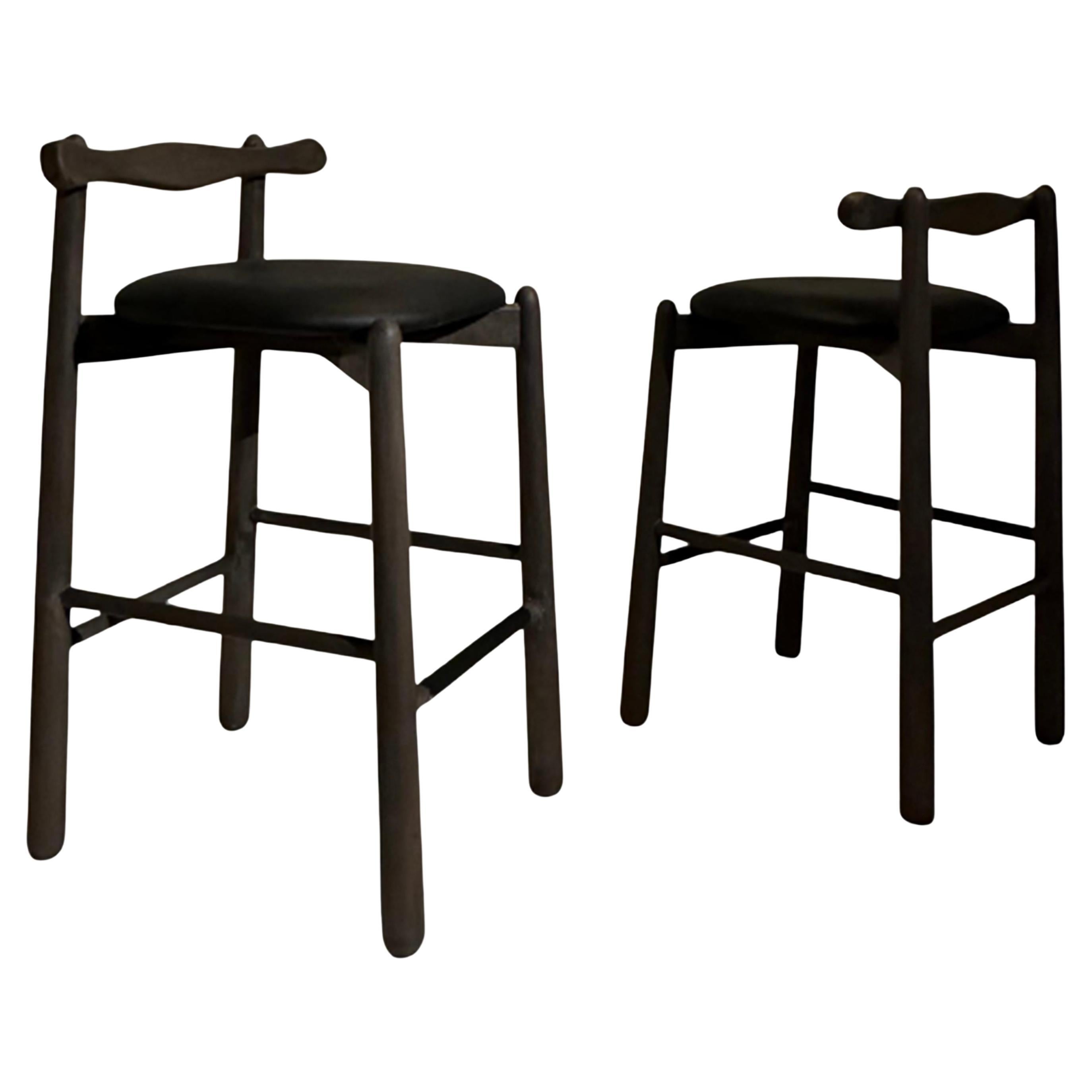 Set of 2 Counter Stools Uçá.Solid wood, available for immediate delivery