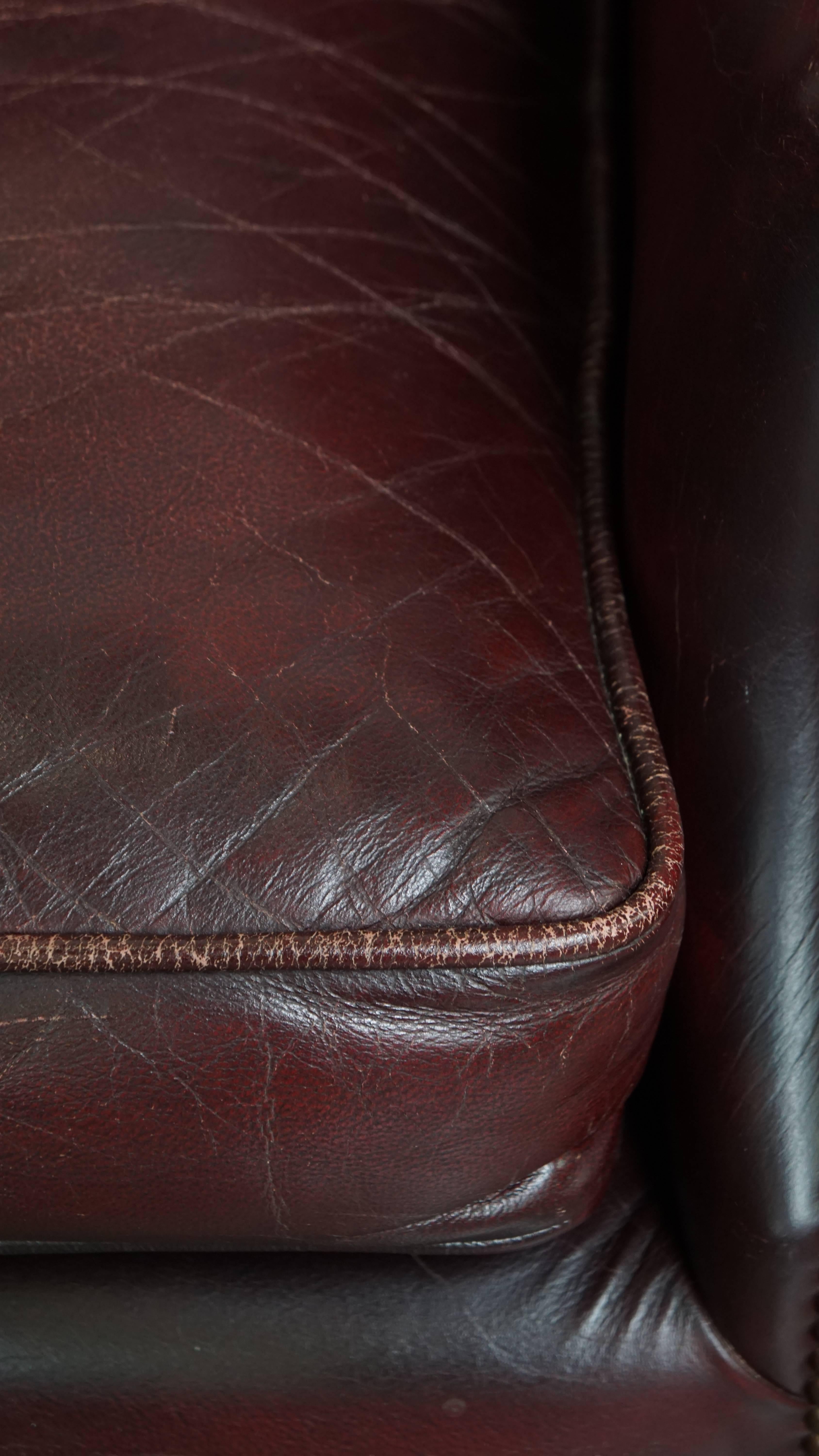 Set of 2  Cowhide Leather Wingback Chairs in English Style For Sale 10