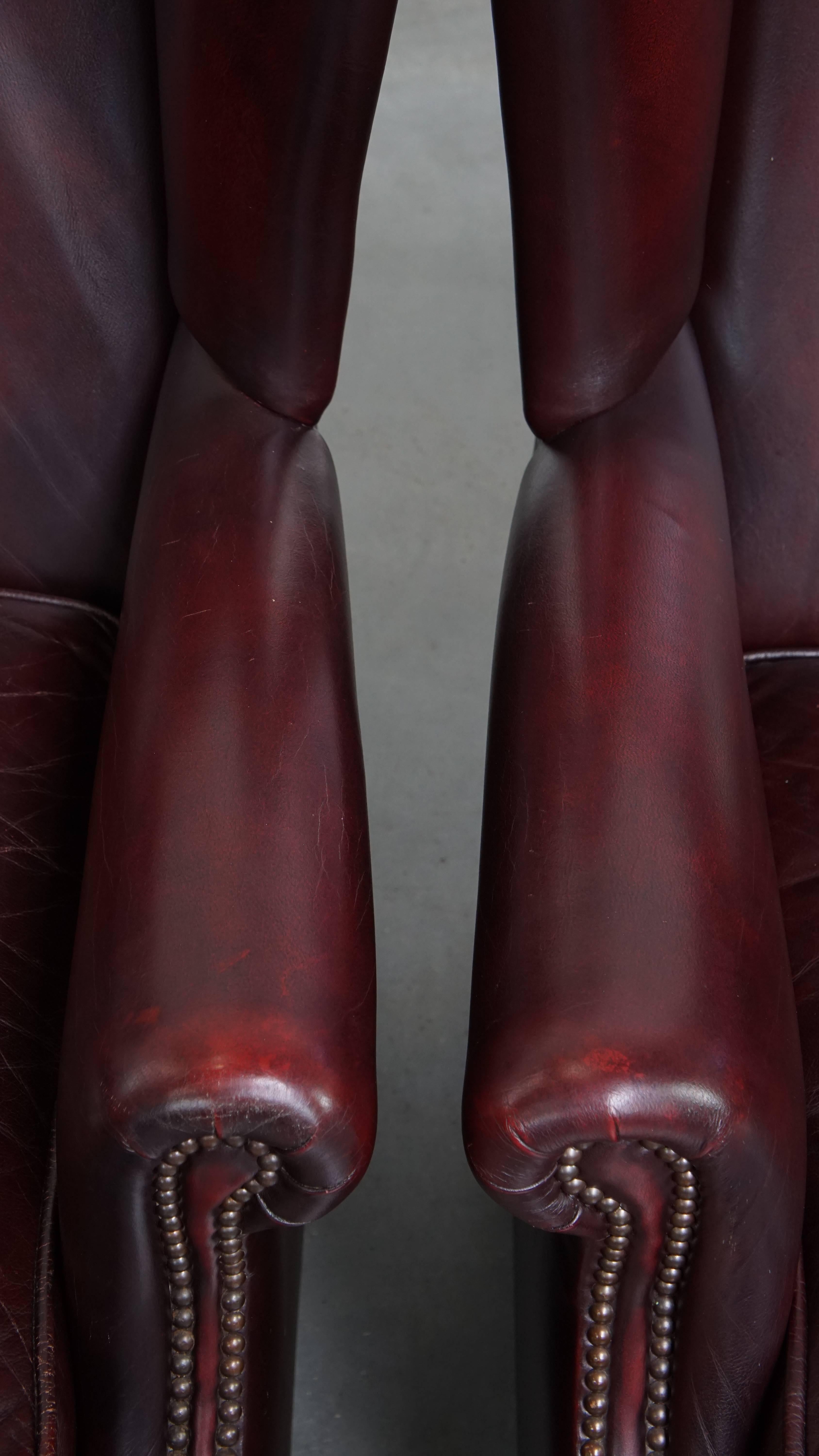 Set of 2  Cowhide Leather Wingback Chairs in English Style For Sale 3