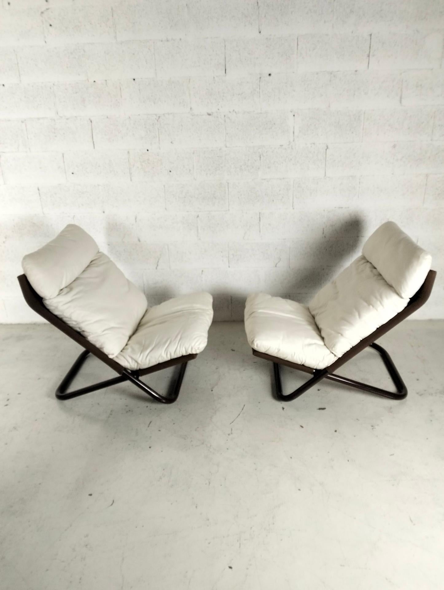 Fine XX secolo Set di 2 poltrone Cross di Marcello Cuneo per Arflex anni '70, Italia in vendita