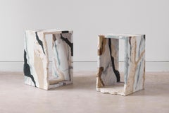 Ensemble de 2 tables d'appoint Crust N°1 par Estudio Rafael Freyre