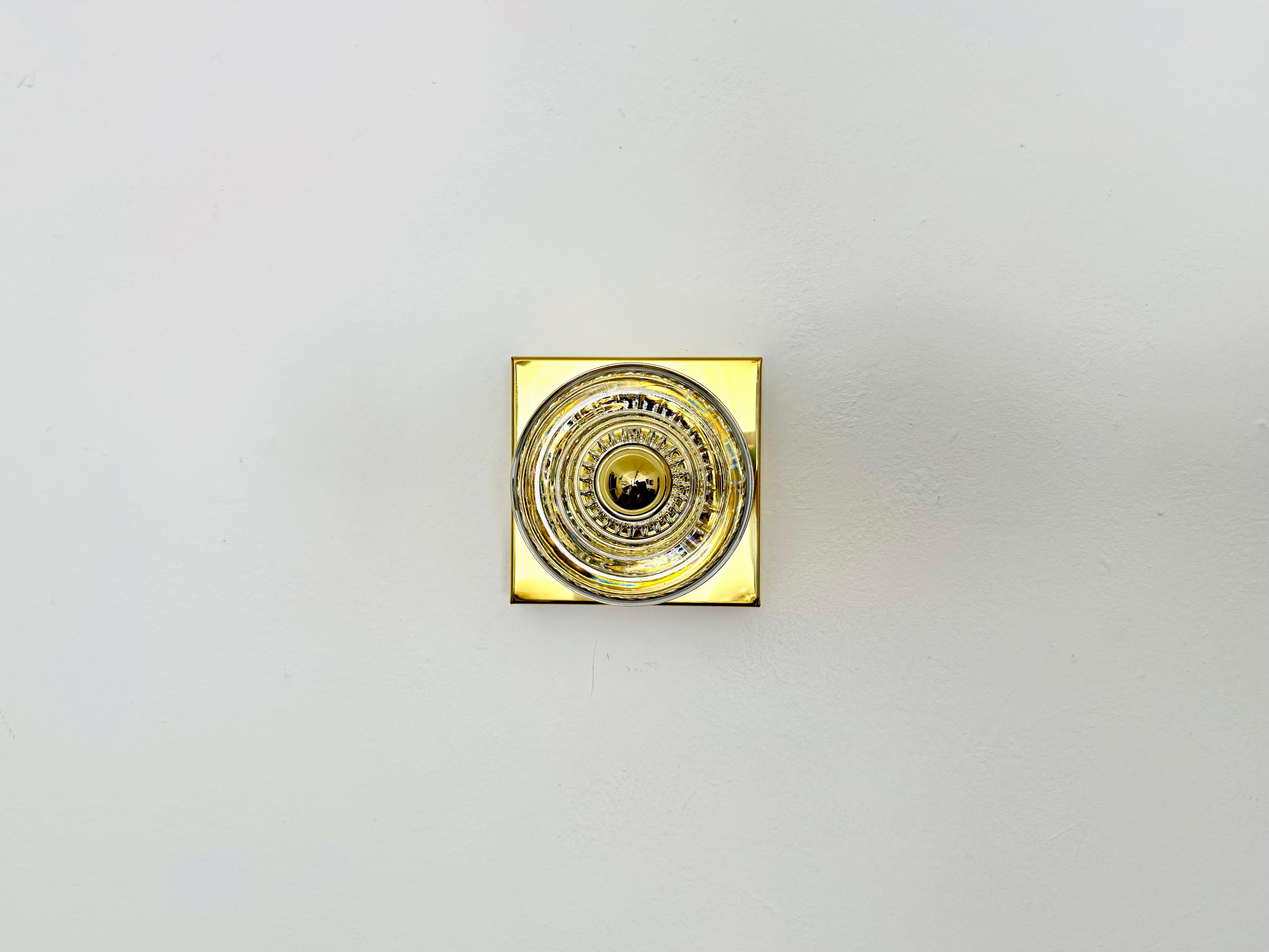 Juego de 2 lámparas de pared o empotrables de cristal by Cosack Era espacial en venta