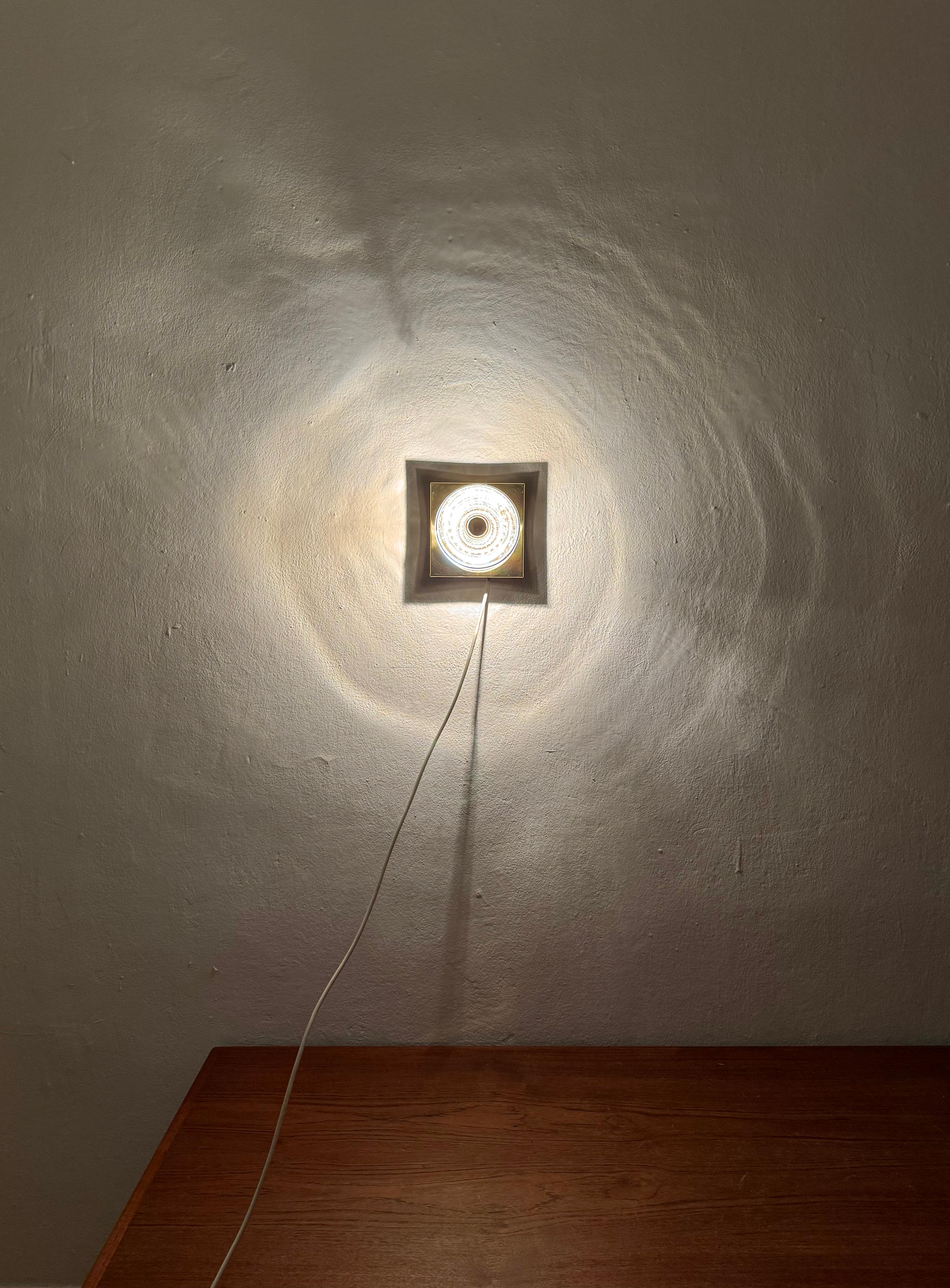 Juego de 2 lámparas de pared o empotrables de cristal by Cosack en venta 2