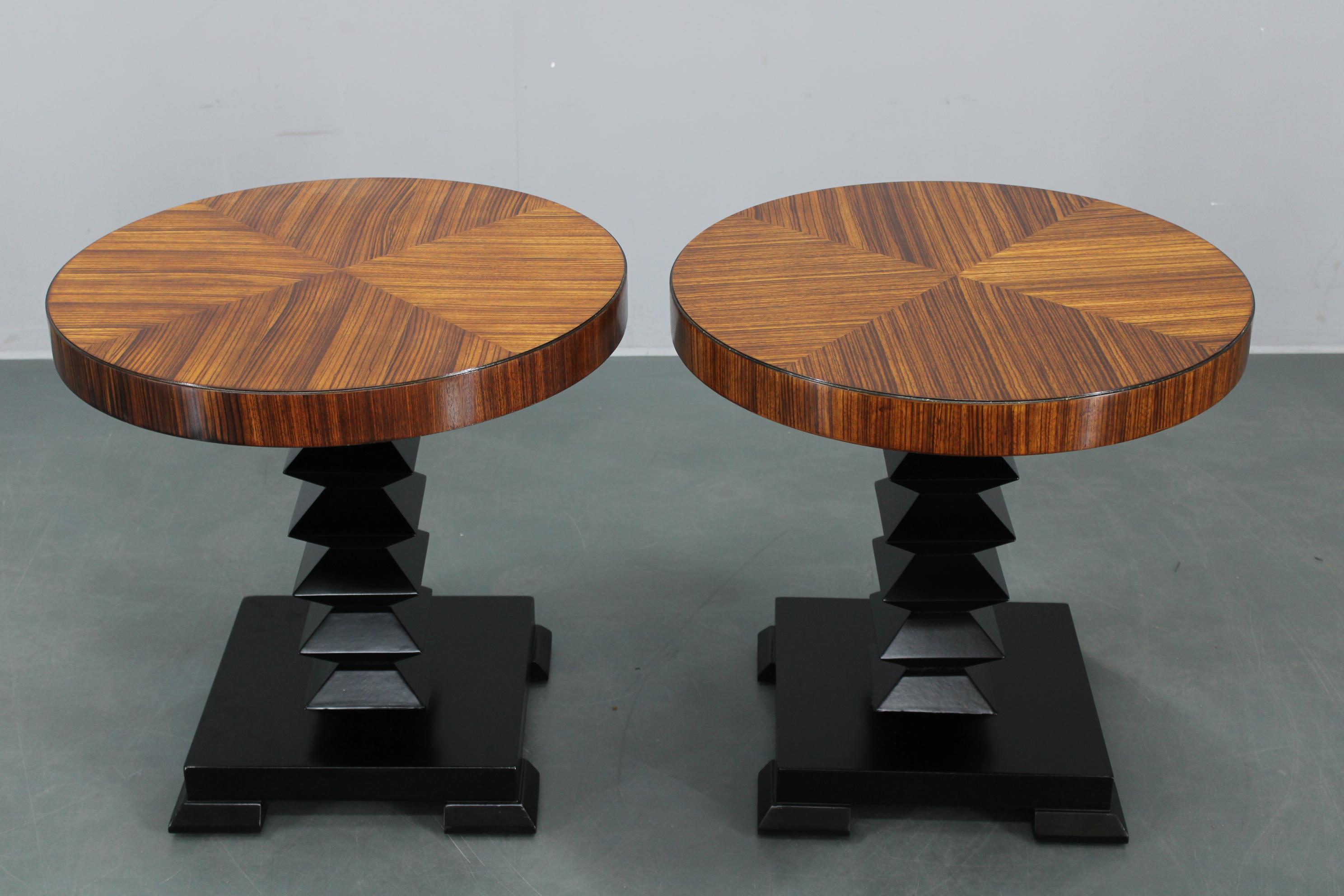 Lacquered Set of 2 Czechoslovakian Cubist Style Side Tables, Veneer and Solid Wood, 1980s For Sale