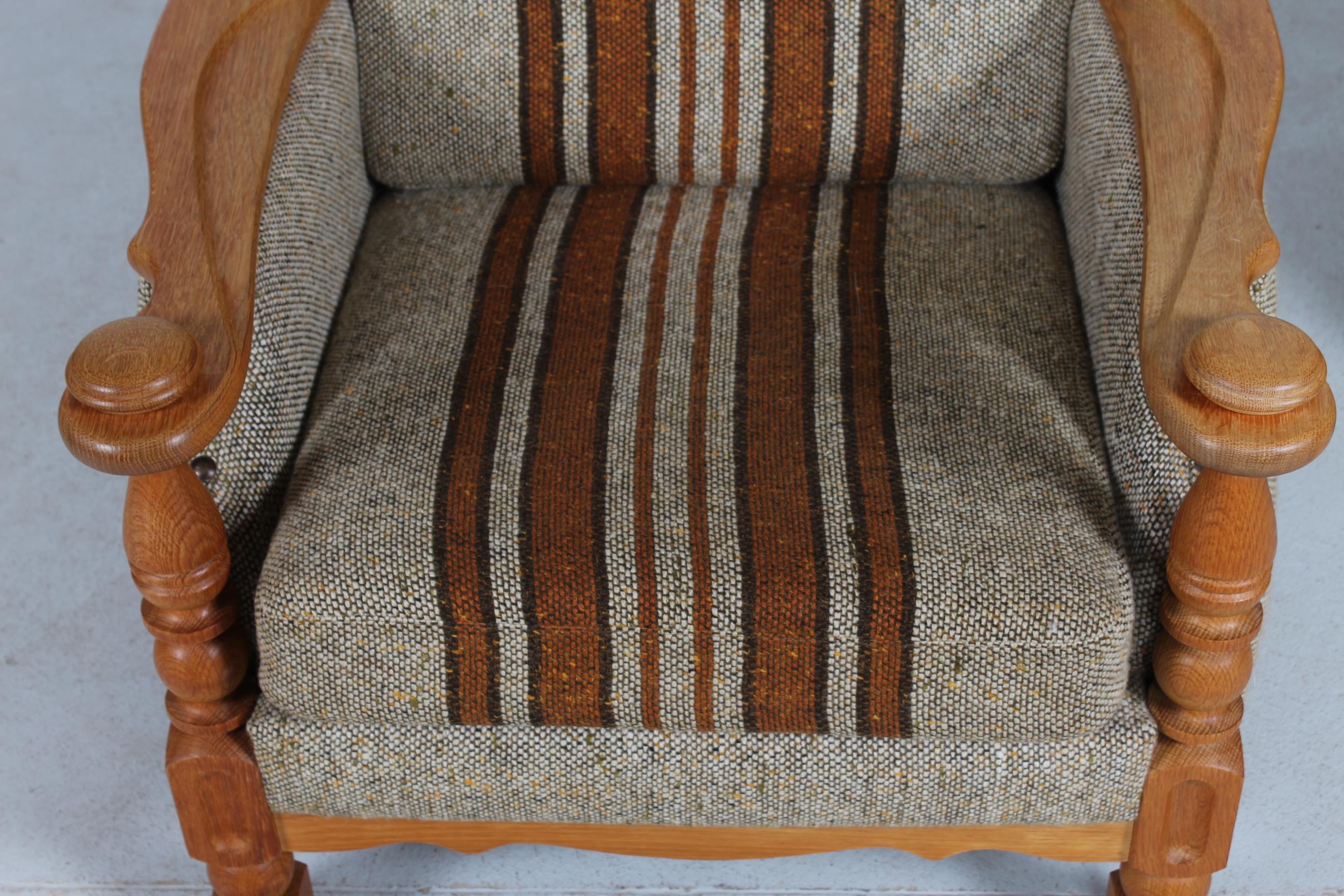 2 Sessel im dänischen Henning Kjærnulf Stil aus massivem Eichenholz  1970s im Angebot 5