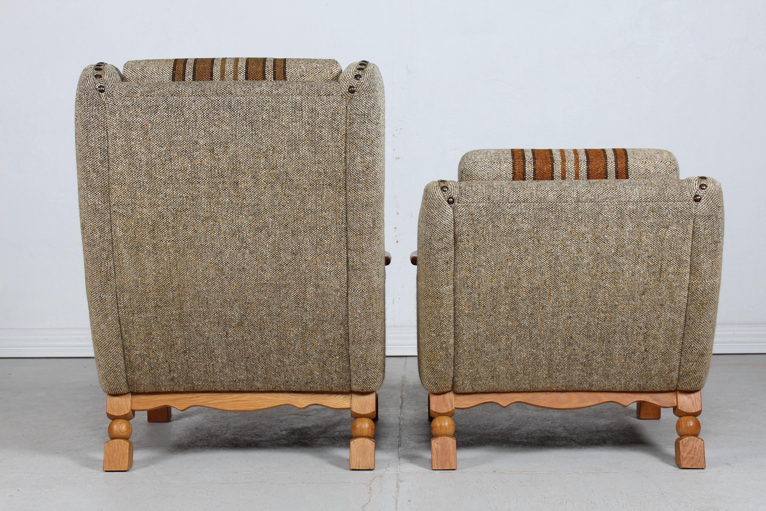 Set of 2 Danish Henning Kjærnulf style Lounge Chairs of Solid Oak  1970s For Sale 8