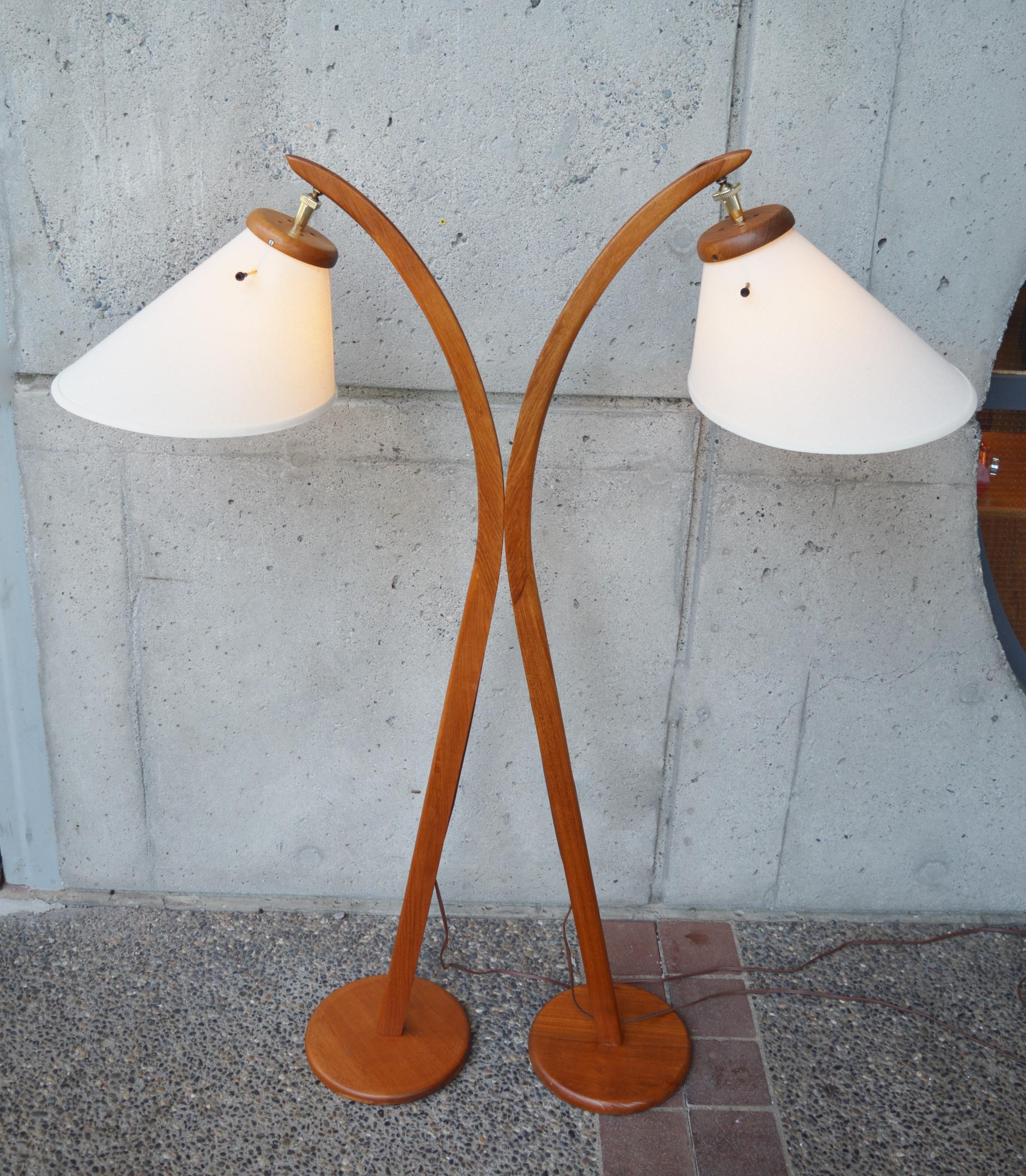 Scandinavian Set of 2 Danish Modern Teak Arc Floor Lamps with Bonnet Shades & Trilight Bulbs