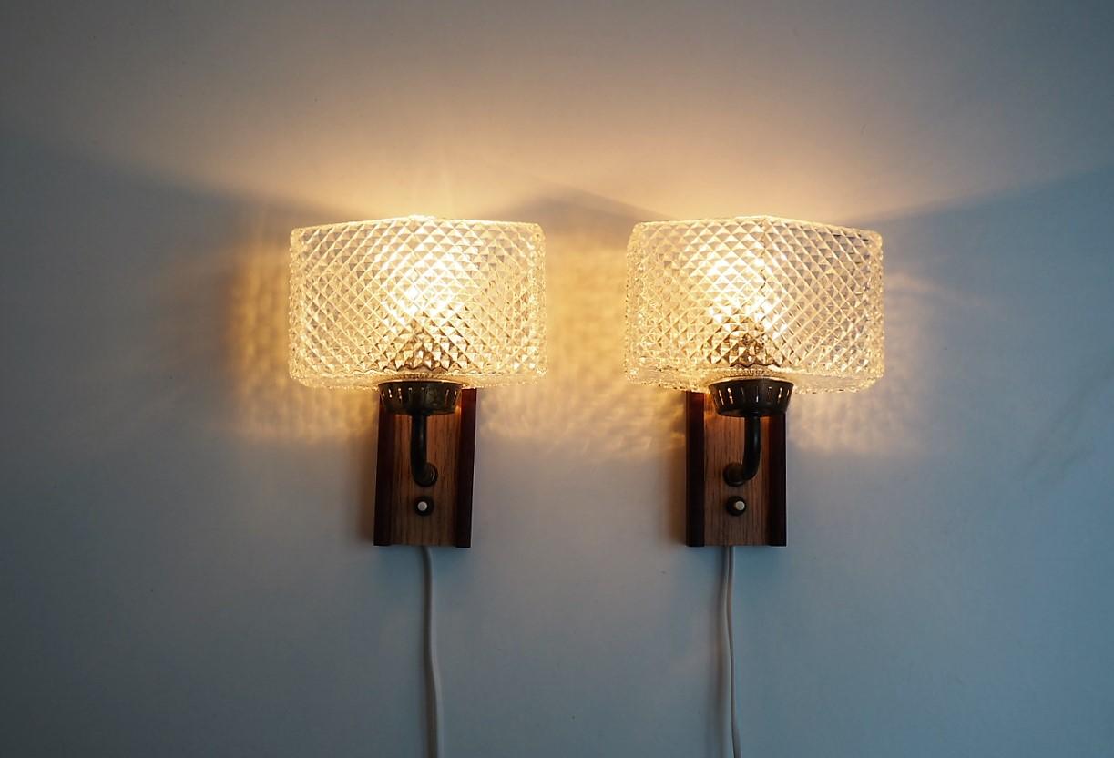 Oiled Set of 2 Danish Teak and Glass Sconces Made in the 1960s, Scandinavian Modern