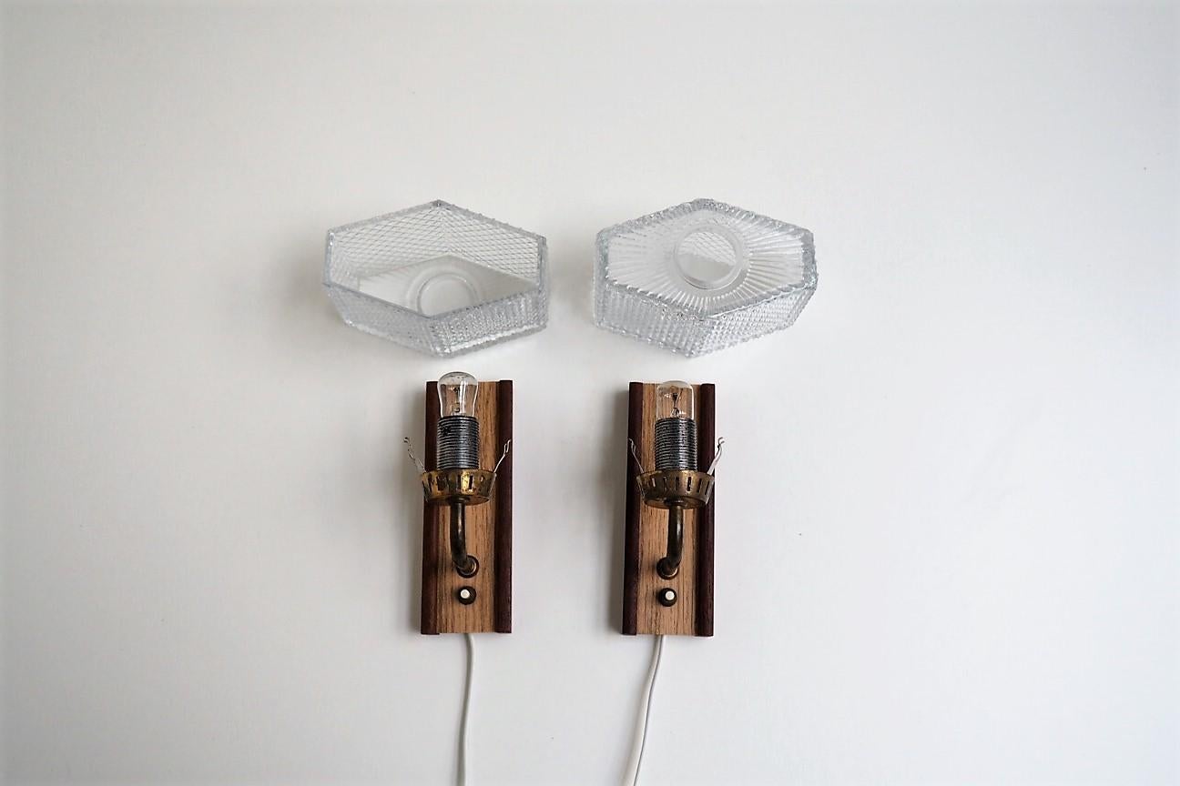 Set of 2 Danish Teak and Glass Sconces Made in the 1960s, Scandinavian Modern 1