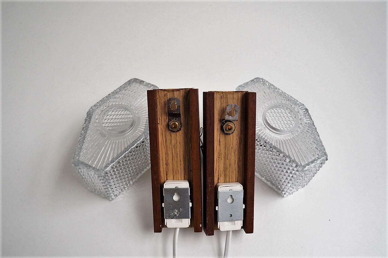 Set of 2 Danish Teak and Glass Sconces Made in the 1960s, Scandinavian Modern 2