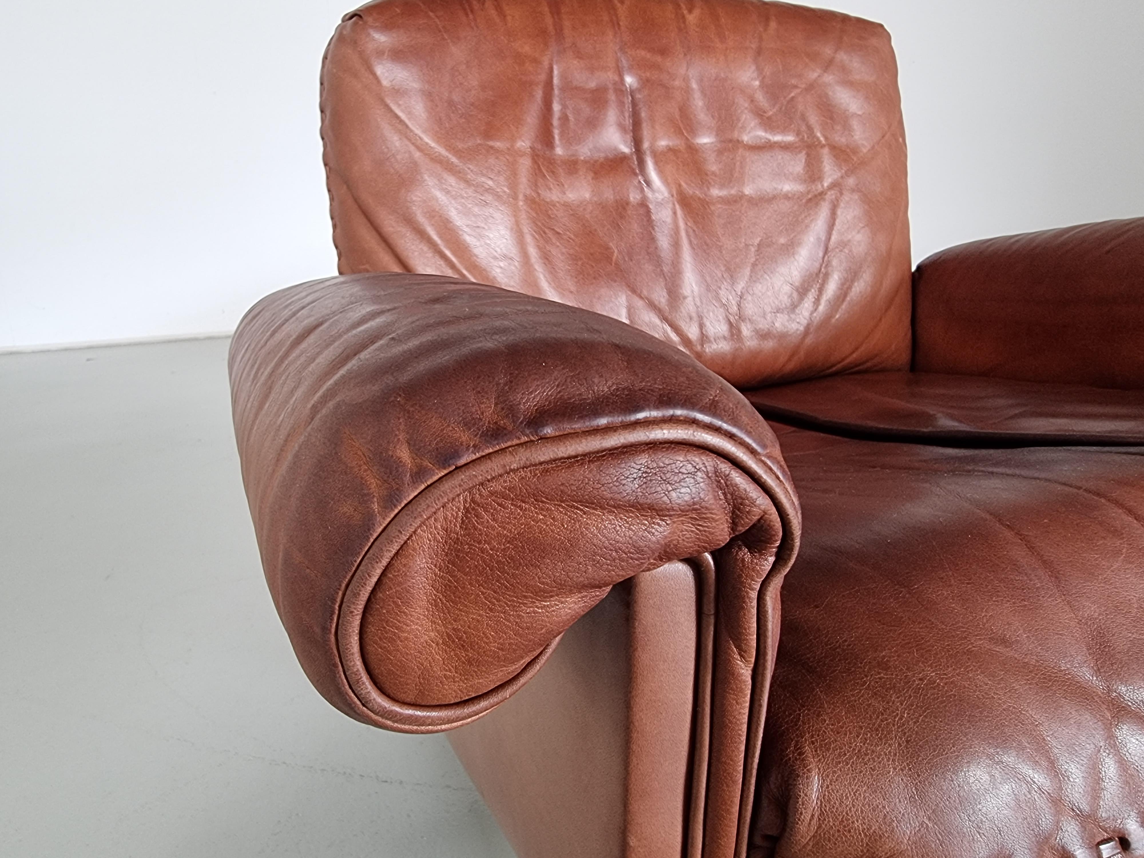 Ensemble de 2 chaises longues pivotantes De Sede DS-31 en cuir marron clair, années 1970 en vente 2