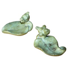 Set of 2 decorative bronze birds signed