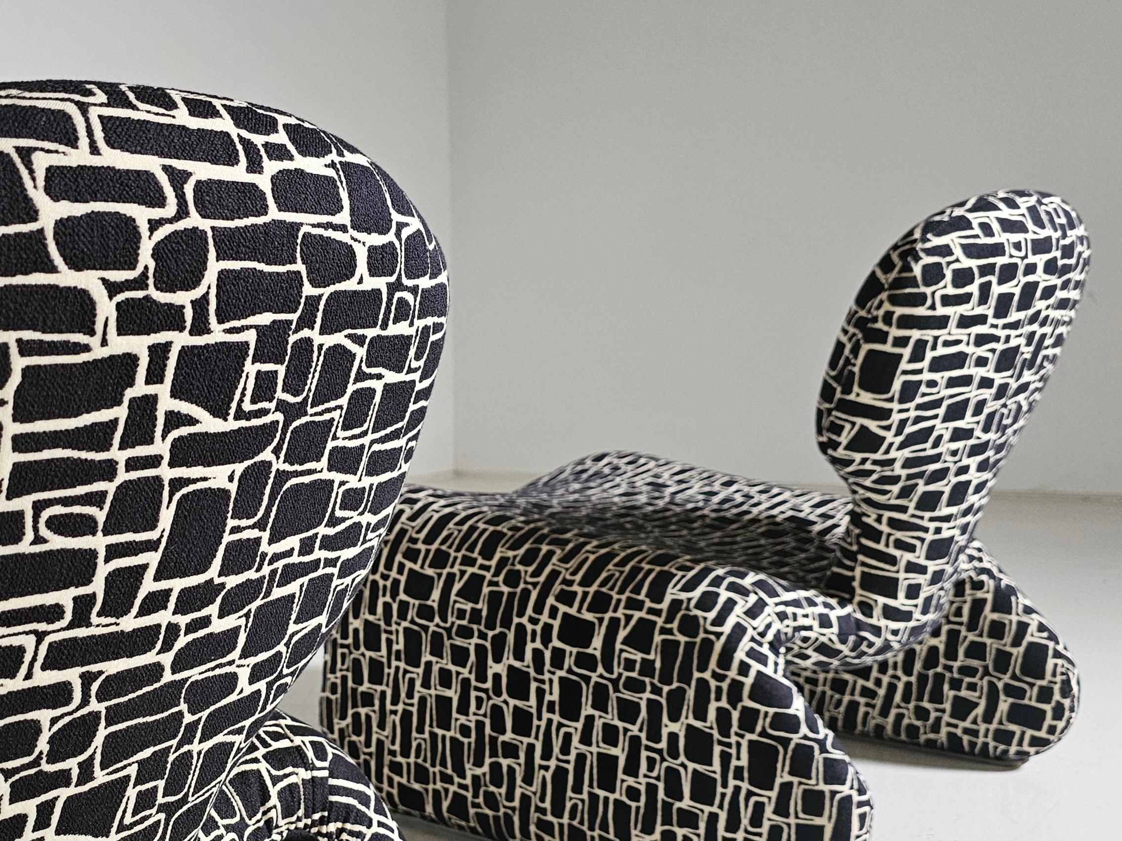 Set of 2 Djinn lounge chairs by Olivier Mourgue, for Airborne, 1970 5