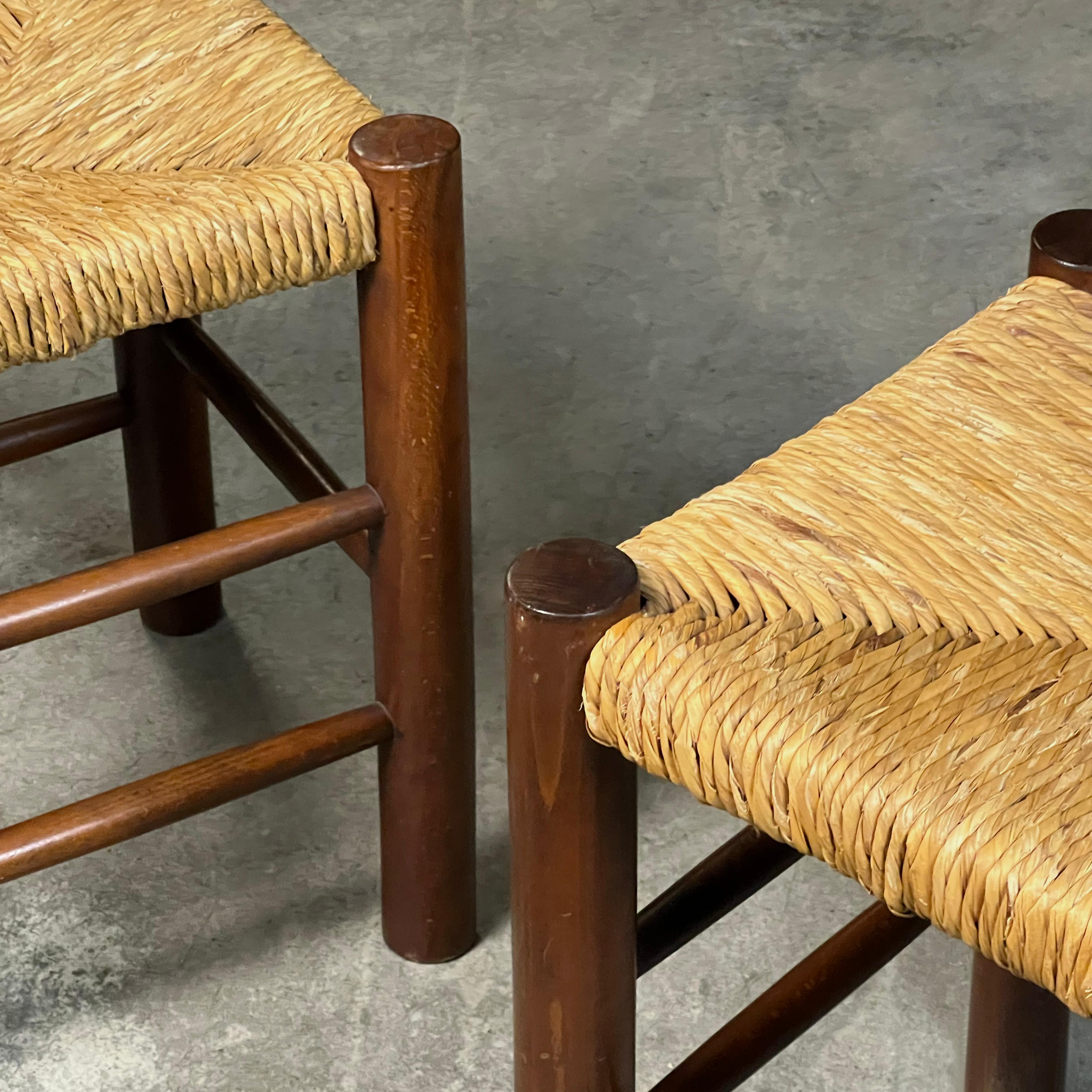Set of 2 Dordogne stools in the style of Charlotte Perriand for Robert Sentou In Good Condition For Sale In Milano, IT