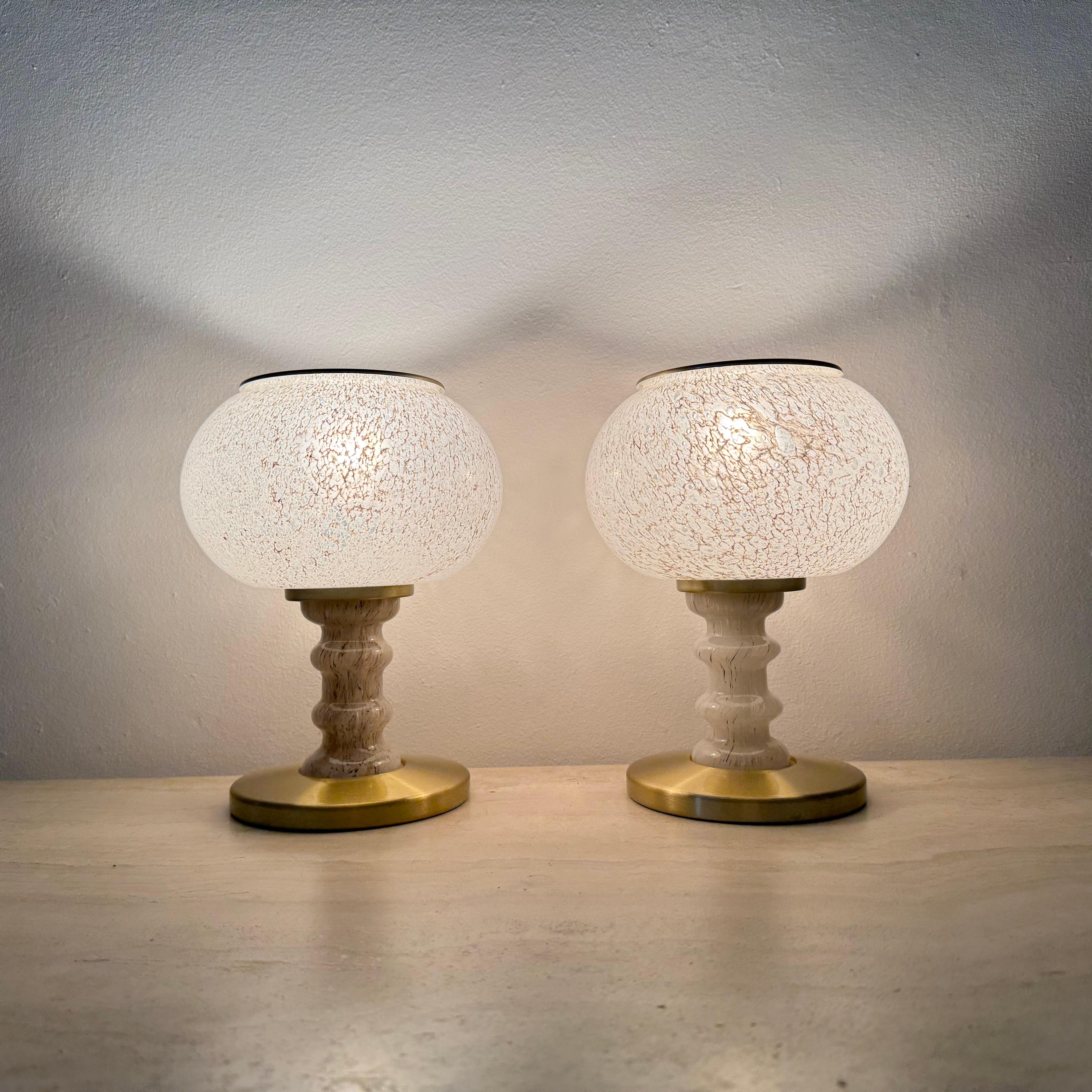 Ensemble de 2 lampes de table Doria Leuchten en verre, Allemagne, années 1970 en vente 9