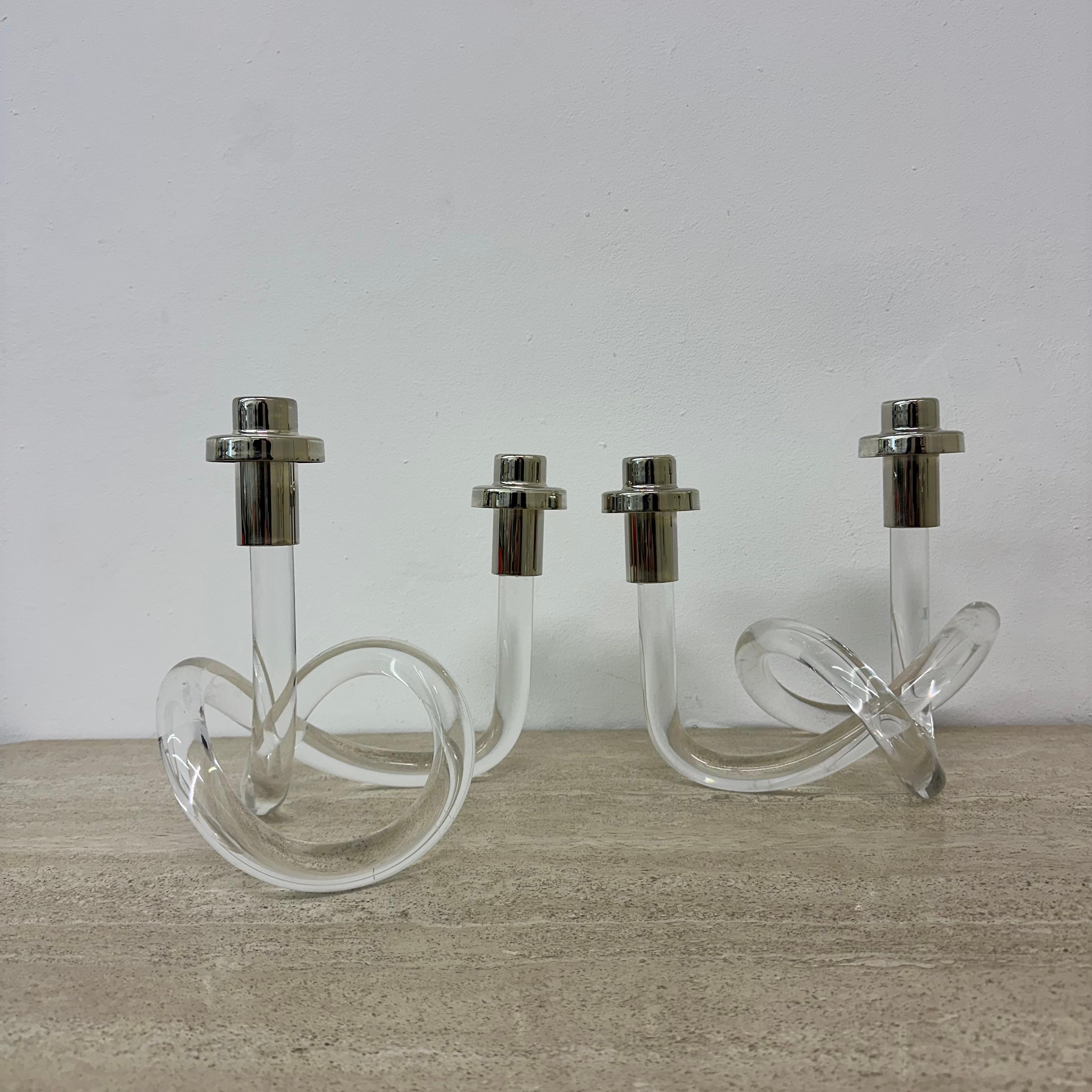 Metà XX secolo Set di 2 candele in lucite di metà secolo Dorothy Thorpe Pretzel, anni '40 in vendita