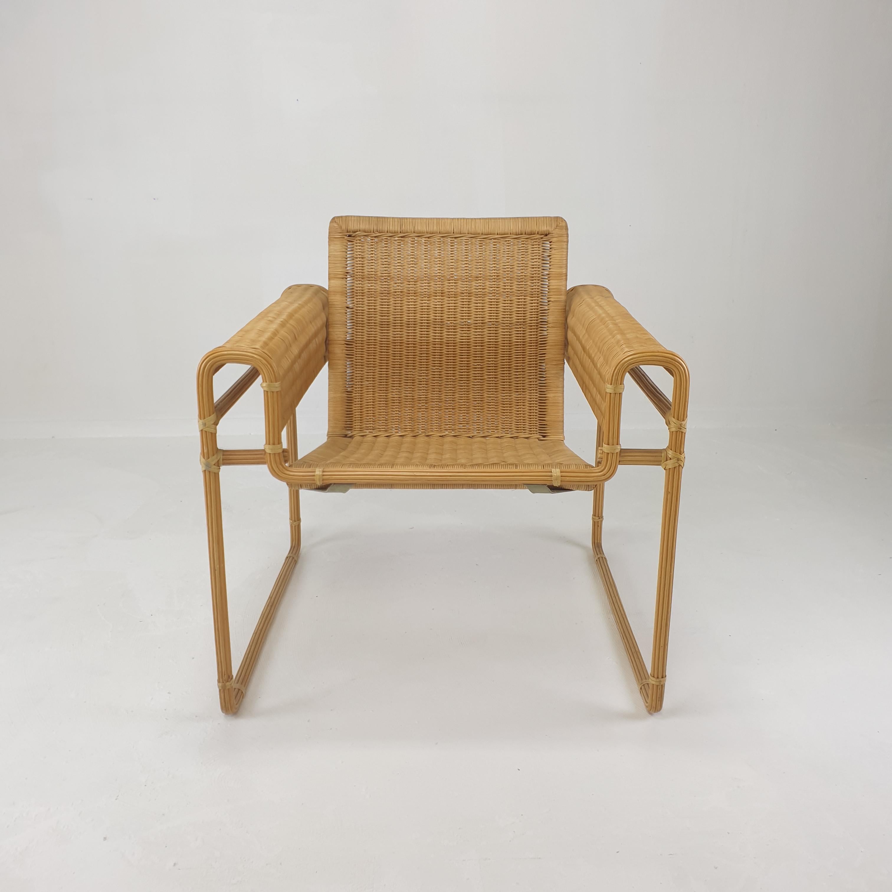 Set of 2 Dutch Wicker Chairs, 1970's For Sale 8