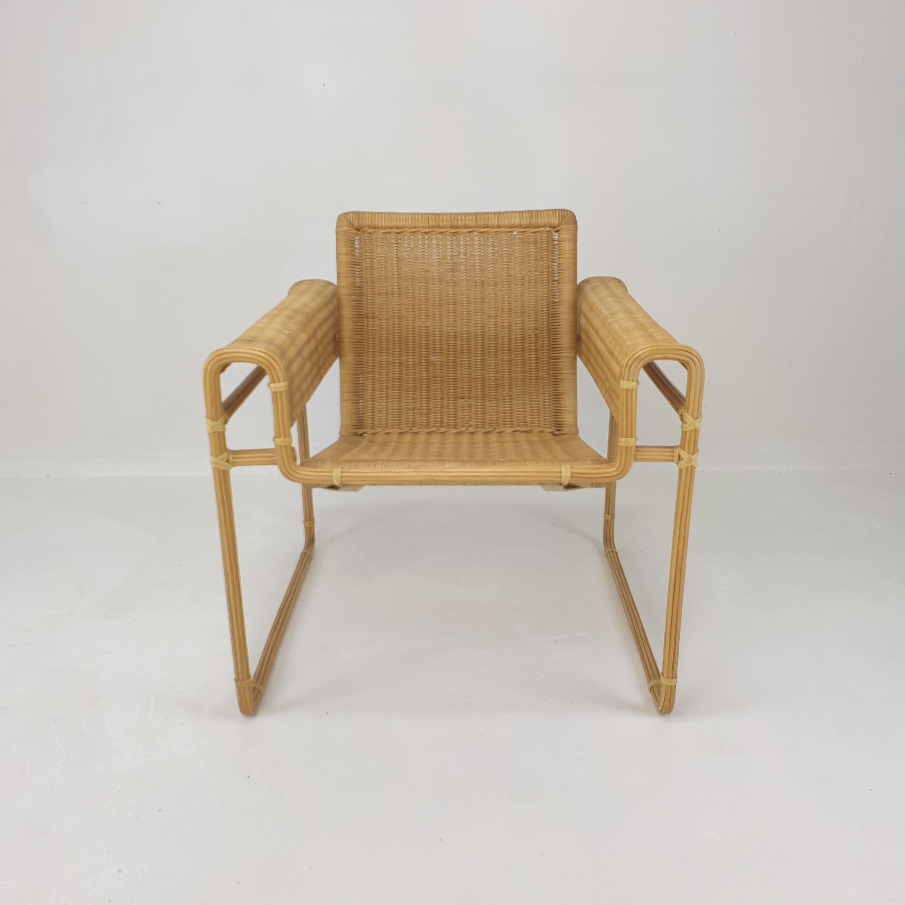 Néerlandais Ensemble de 2 chaises néerlandaises en osier, années 1970 en vente