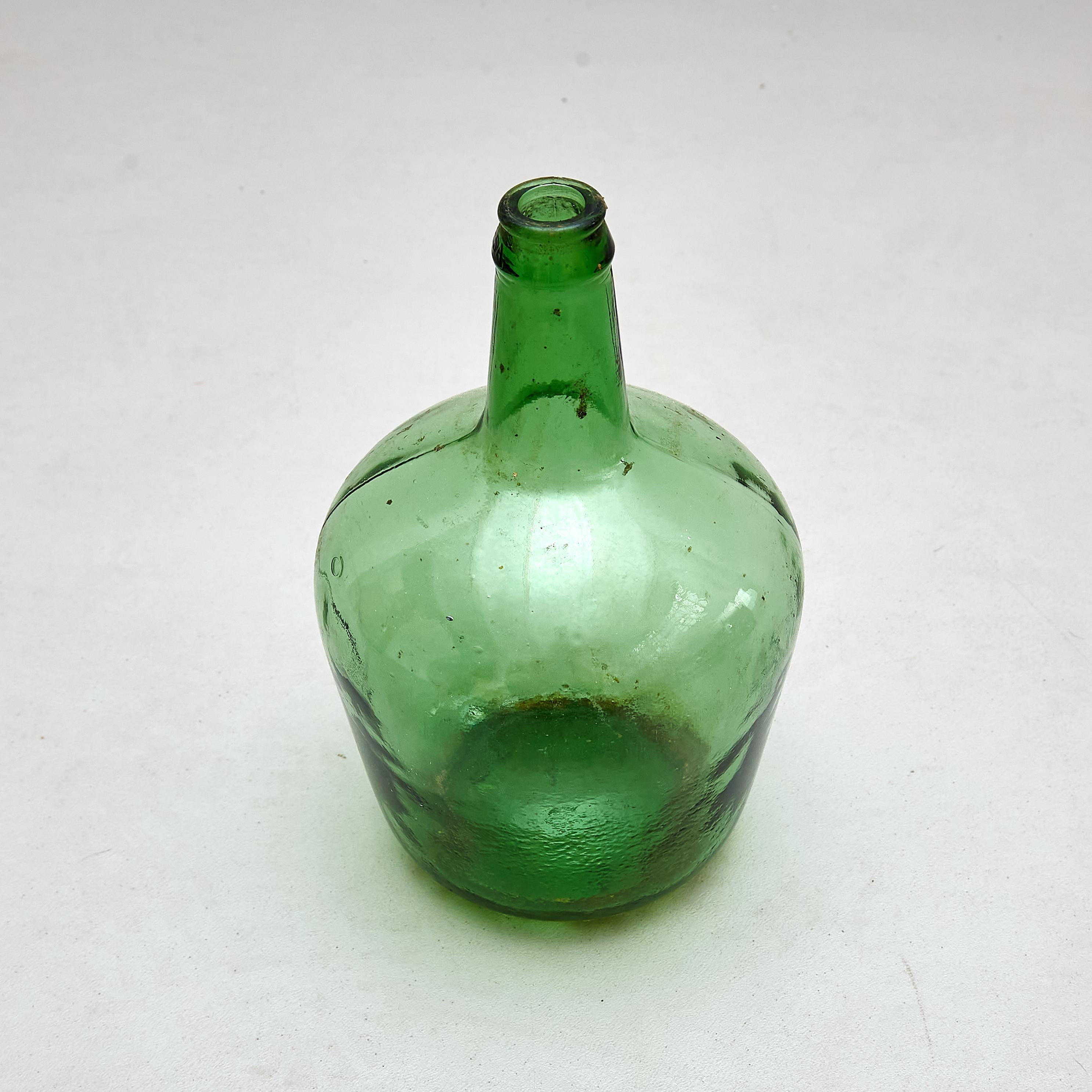 Set of 2 Early 20th Centry Spanish Glass Bottle Vase, circa 1940 For Sale 2