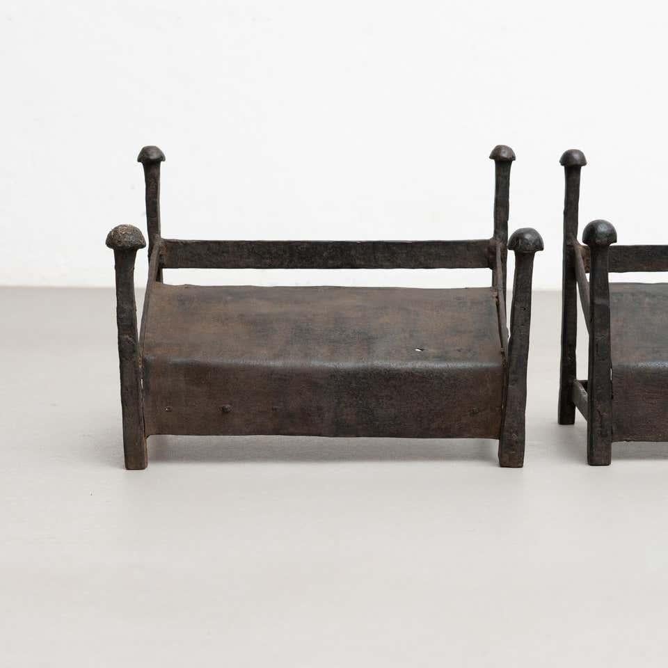 Ensemble de 2 chauffe-pieds en métal du début du 20e siècle en vente 8