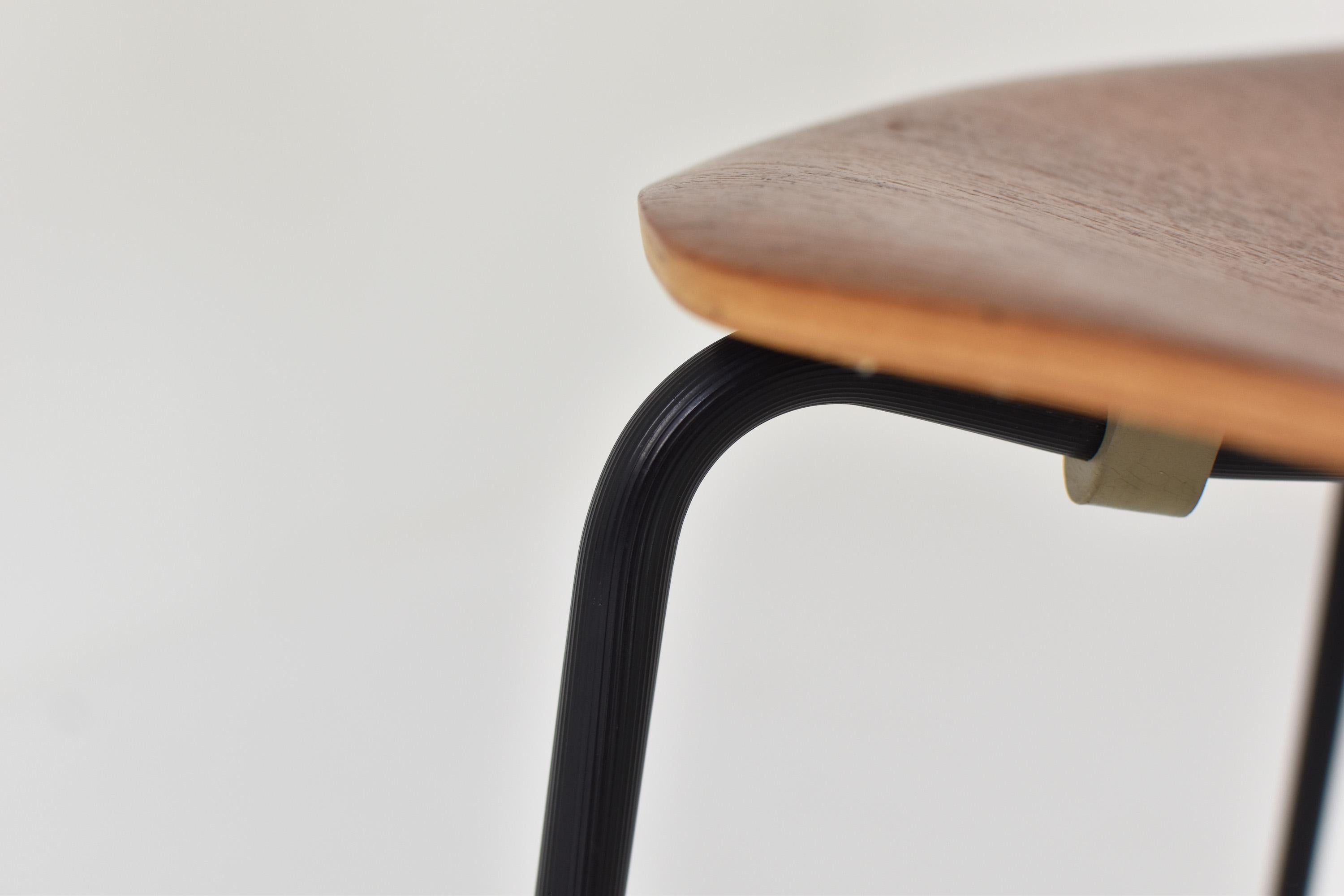 Set of 2 Early ‘Hammer’ Chairs by Arne Jacobsen for Fritz Hansen, Denmark 1960’s 2