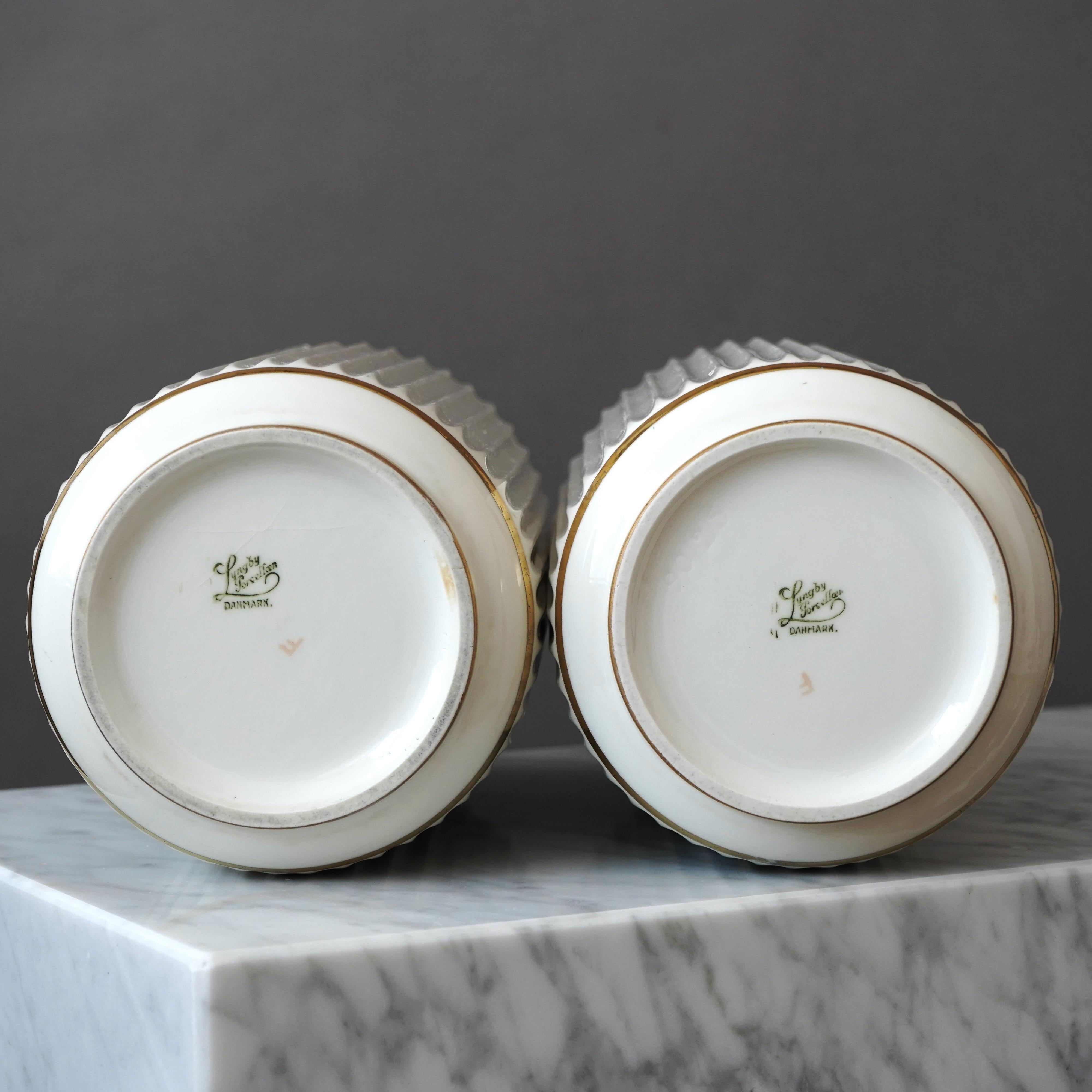 Ensemble de 2 vases en porcelaine Lyngby Porcelain à décor doré, 1936-1940, Danemark en vente 5