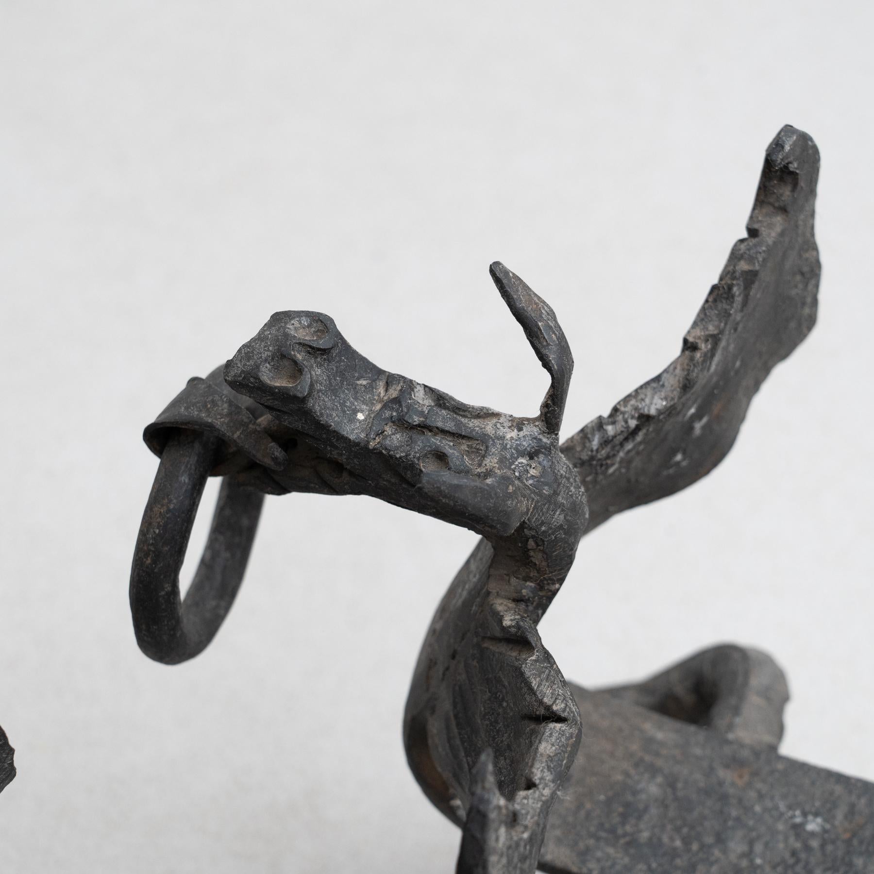 Ensemble de 2 porte-flammes en métal en forme de dragon du début du XXe siècle en vente 4