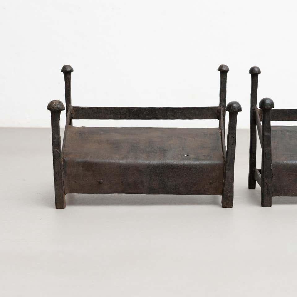 Set of 2 Early 20th Century Metal Feet Heaters For Sale 10
