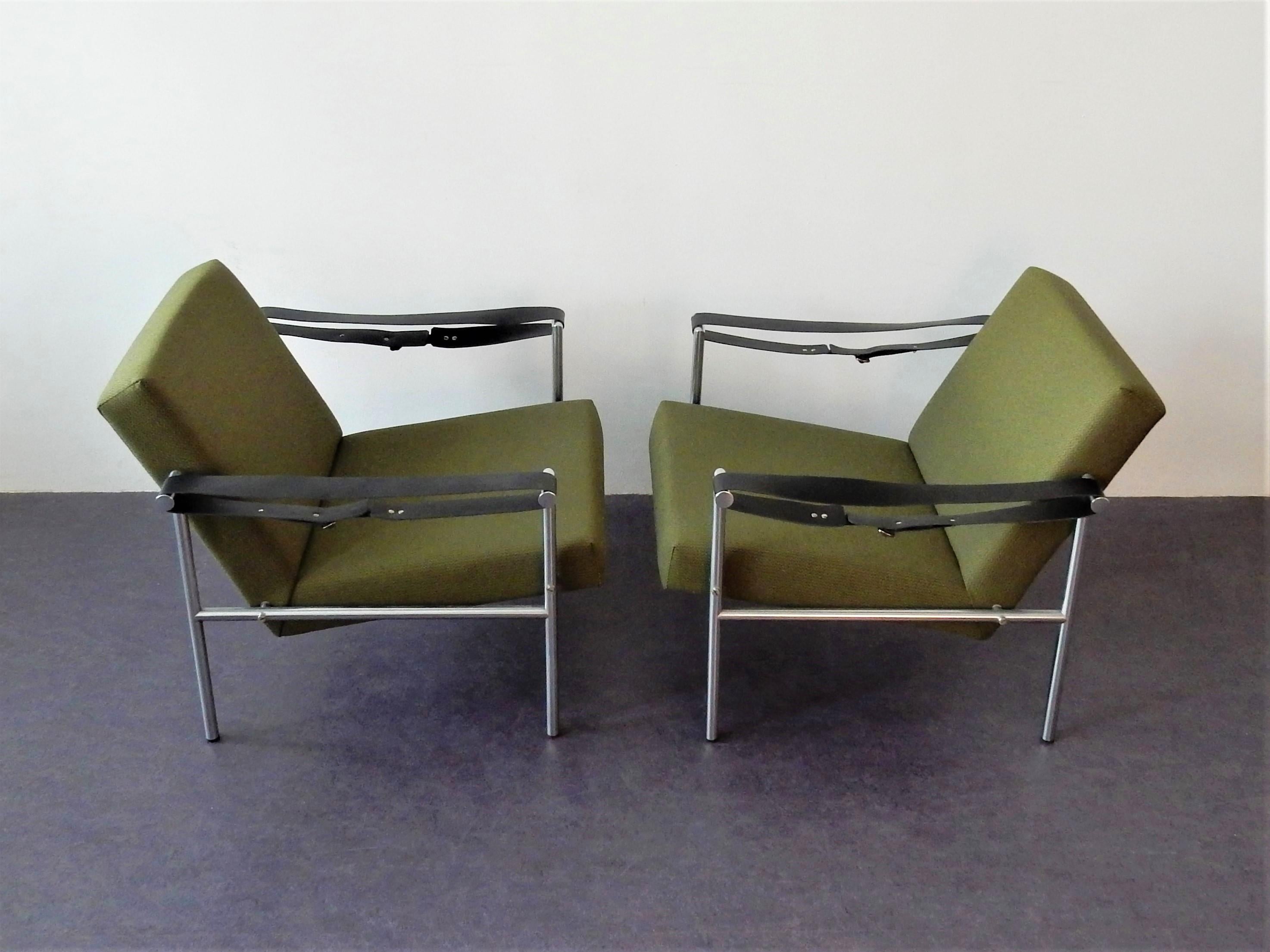 Mid-Century Modern Set of 2 Easy Chairs by Martin Visser for 'T Spectrum, 1960s For Sale