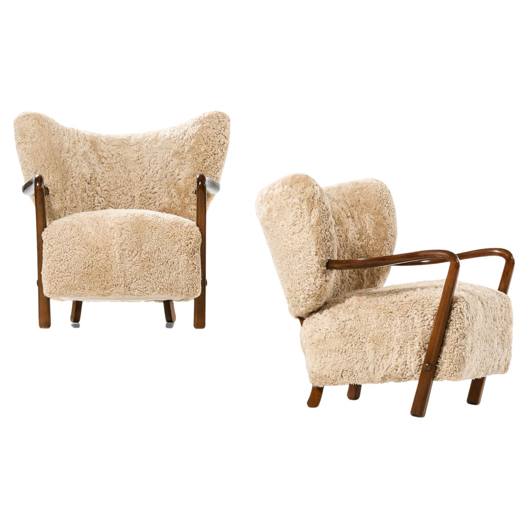 Set of 2 Easy Chairs in Beech and Sheepskin by Viggo Boesen, 1930s