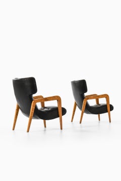 Set of 2 Easy Chairs in Leather and Brich, 1950s