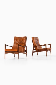 Set of 2 Easy Chairs in Leather and Teak by Ib Kofod-Larsen, 1950s