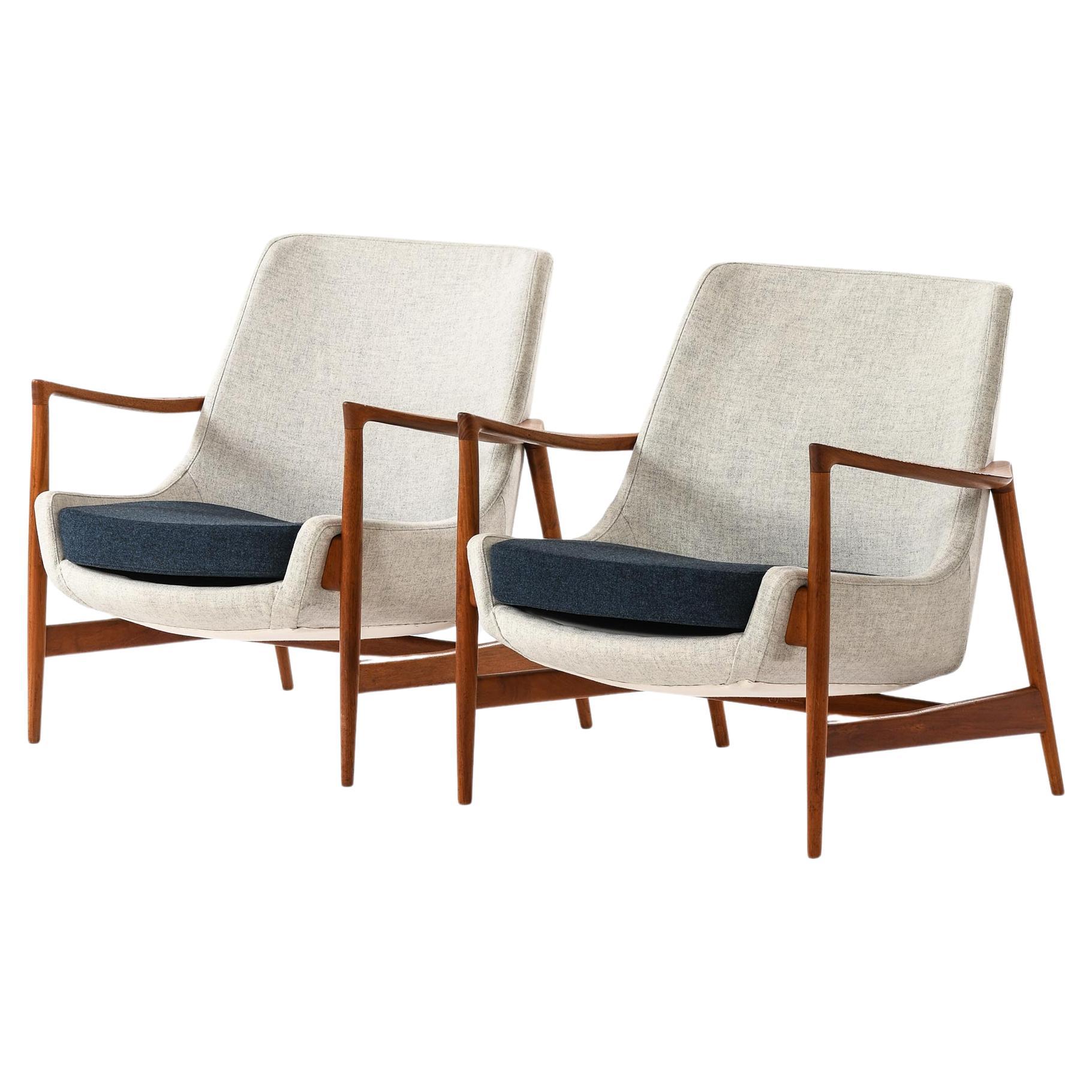 Set of 2 Easy Chairs in Wool and Teak by Ib Kofod-Larsen, 1950s